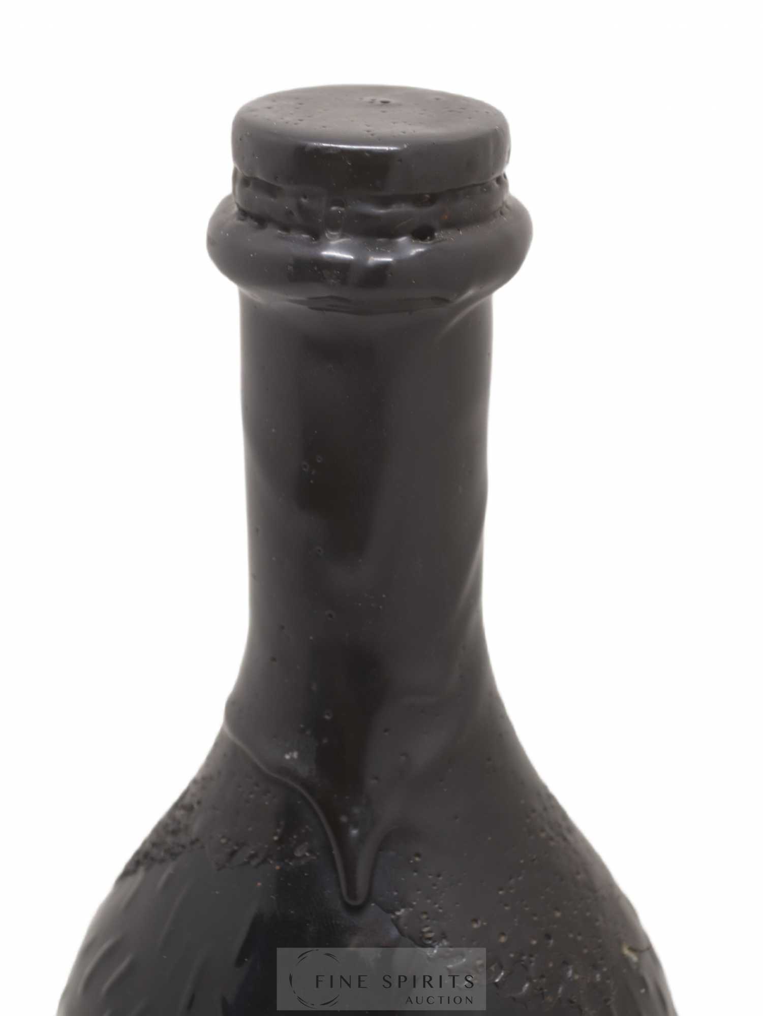 La Favorite 33 years Of. La Flibuste Embouteillage Spécial Cuvée Spéciale - Lot de 1 bouteille - 1