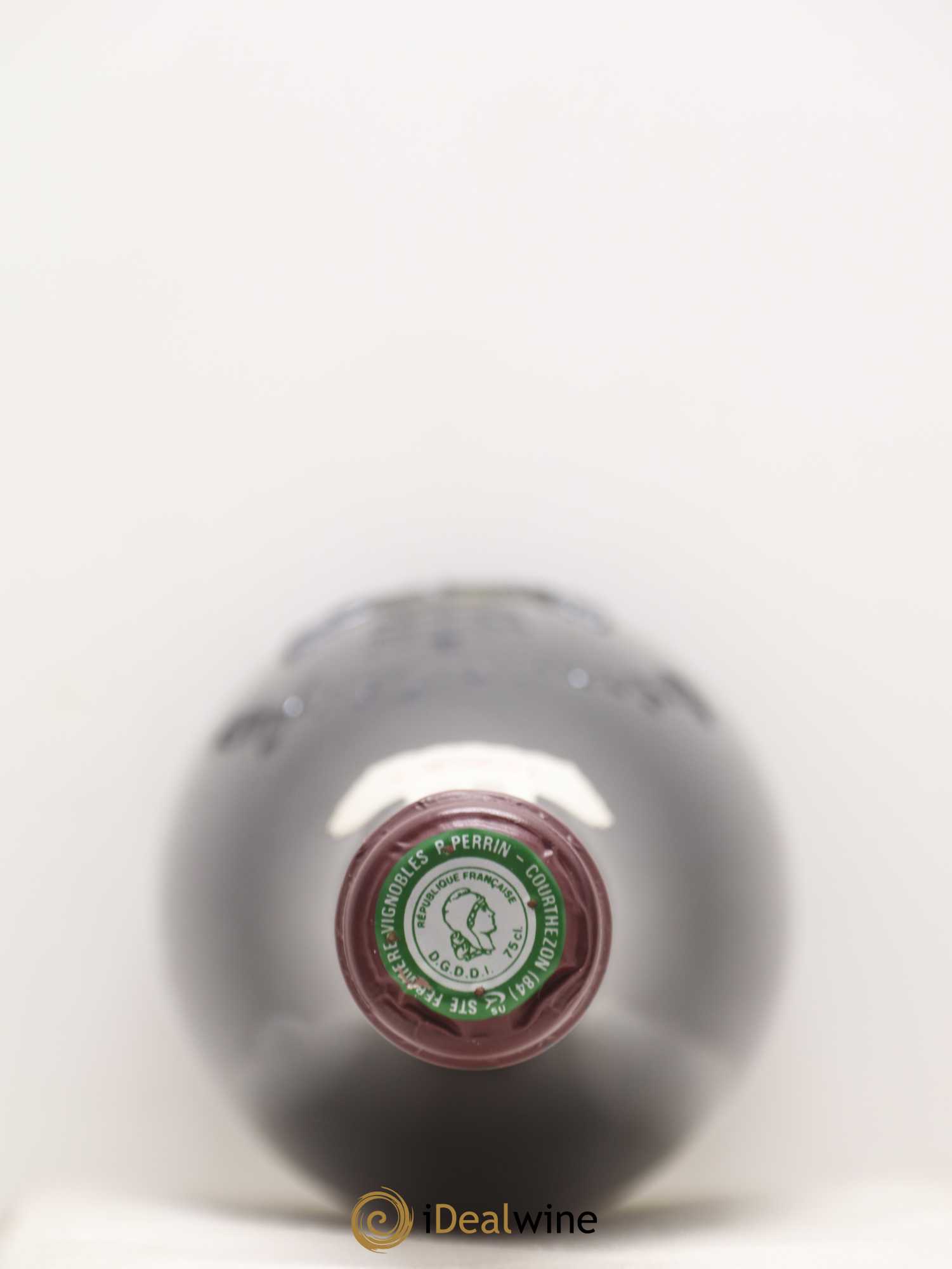 Châteauneuf-du-Pape Château de Beaucastel Hommage à Jacques Perrin Famille Perrin 1990 - Lot de 3 bouteilles - 2