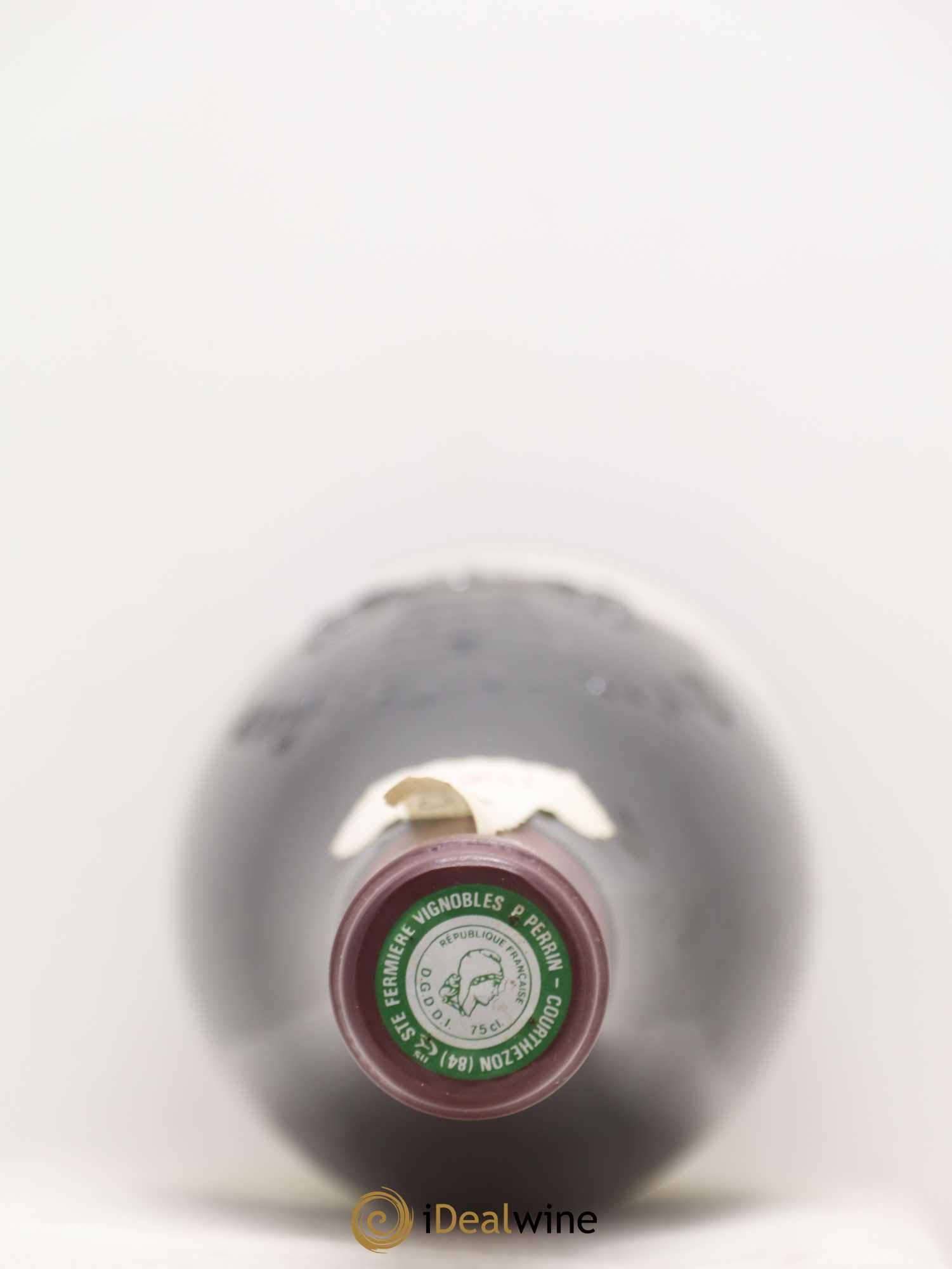 Châteauneuf-du-Pape Château de Beaucastel Famille Perrin 1990 - Lot de 3 bouteilles - 2