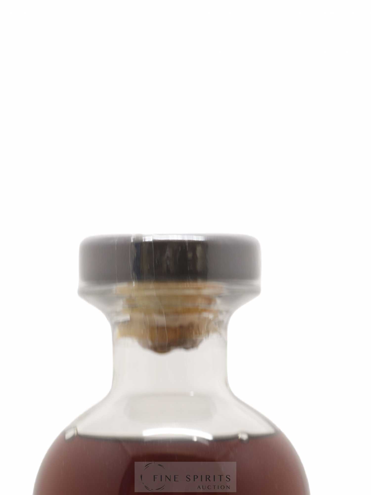 Karuizawa 31 years 1981 Number One Drinks Sherry Butt n°155 - One of 595 - bottled 2013 Noh Label - Lot de 1 bouteille - 3