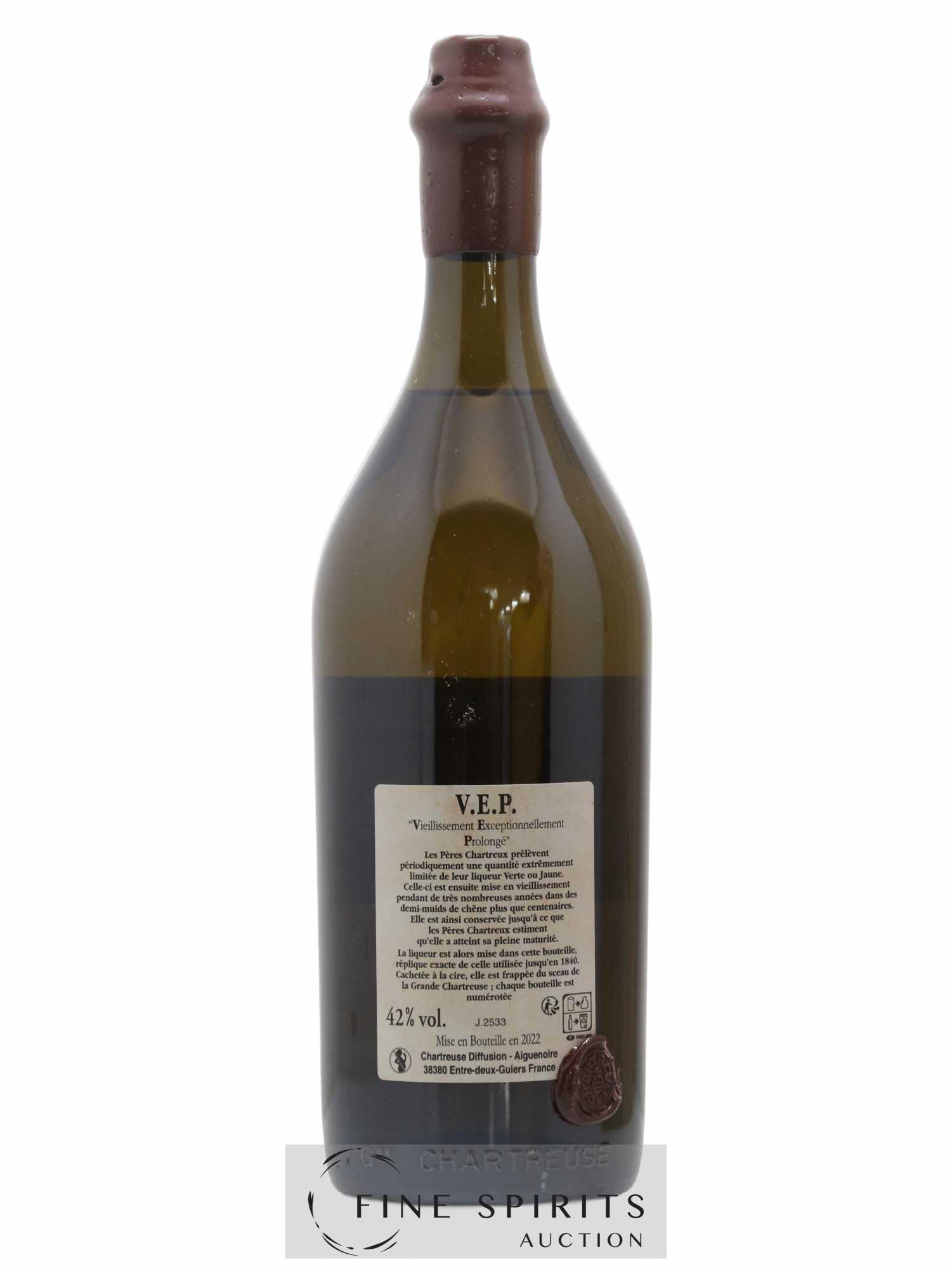 Chartreuse Of. Jaune V.E.P. Mise 2022 - Posten von 1 Liter - 2