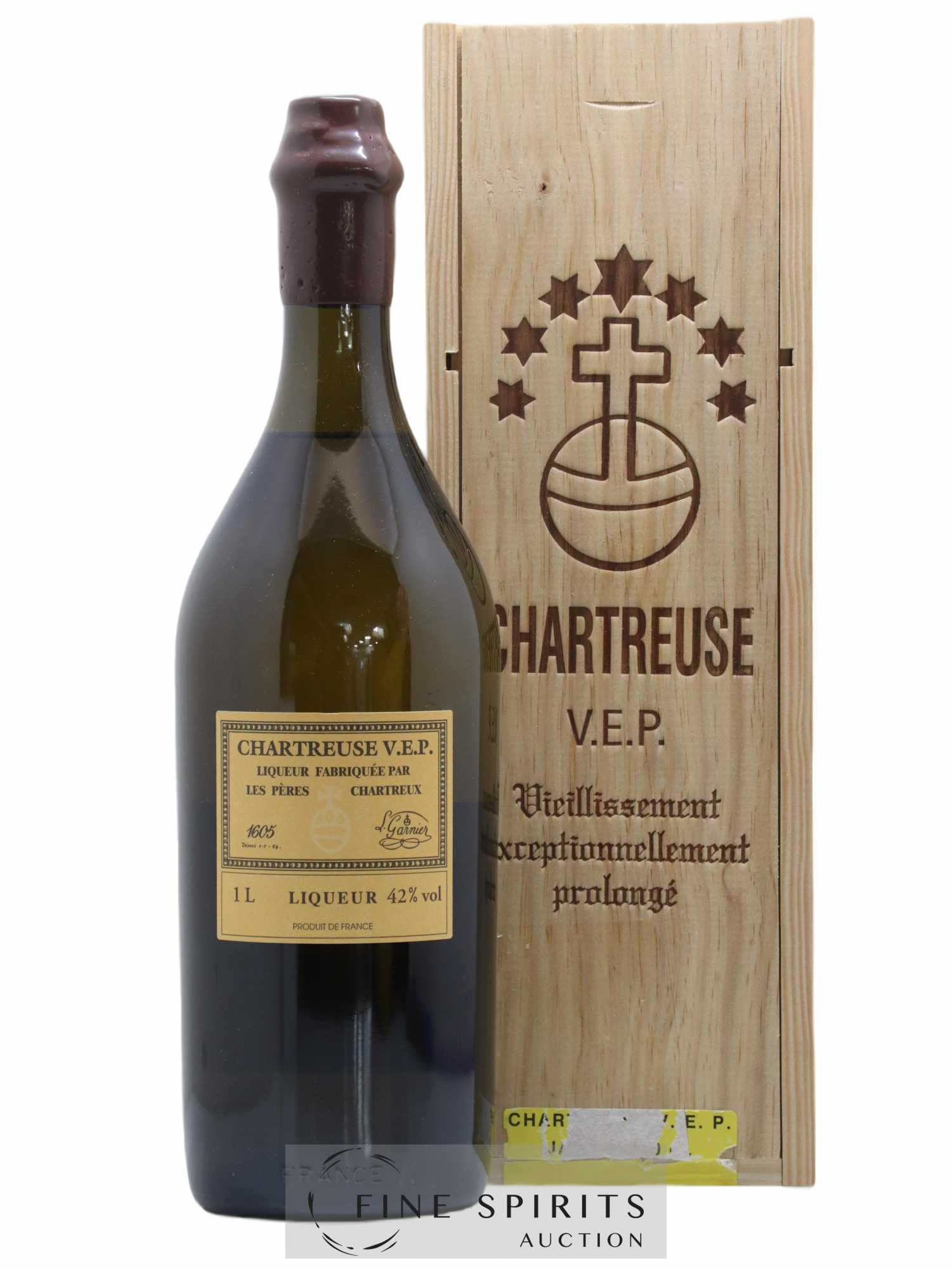 Chartreuse Of. Jaune V.E.P. Mise 2022 - Posten von 1 Liter - 0