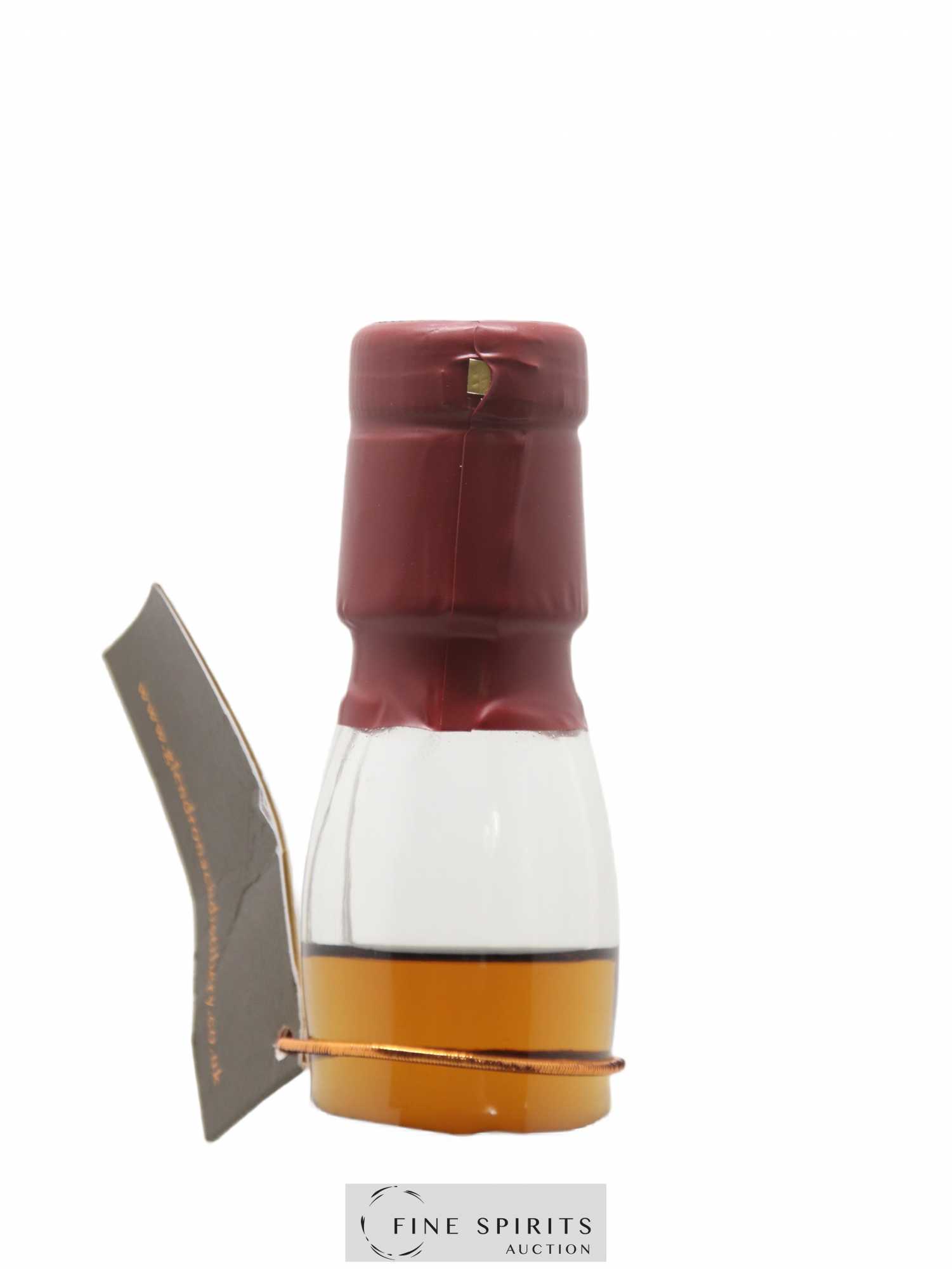 The Glendronach 8 years 2002 Of. Cask n°2009 - One of 660 - bottled 2011 The Cask in a Van - Lot de 1 bouteille - 3