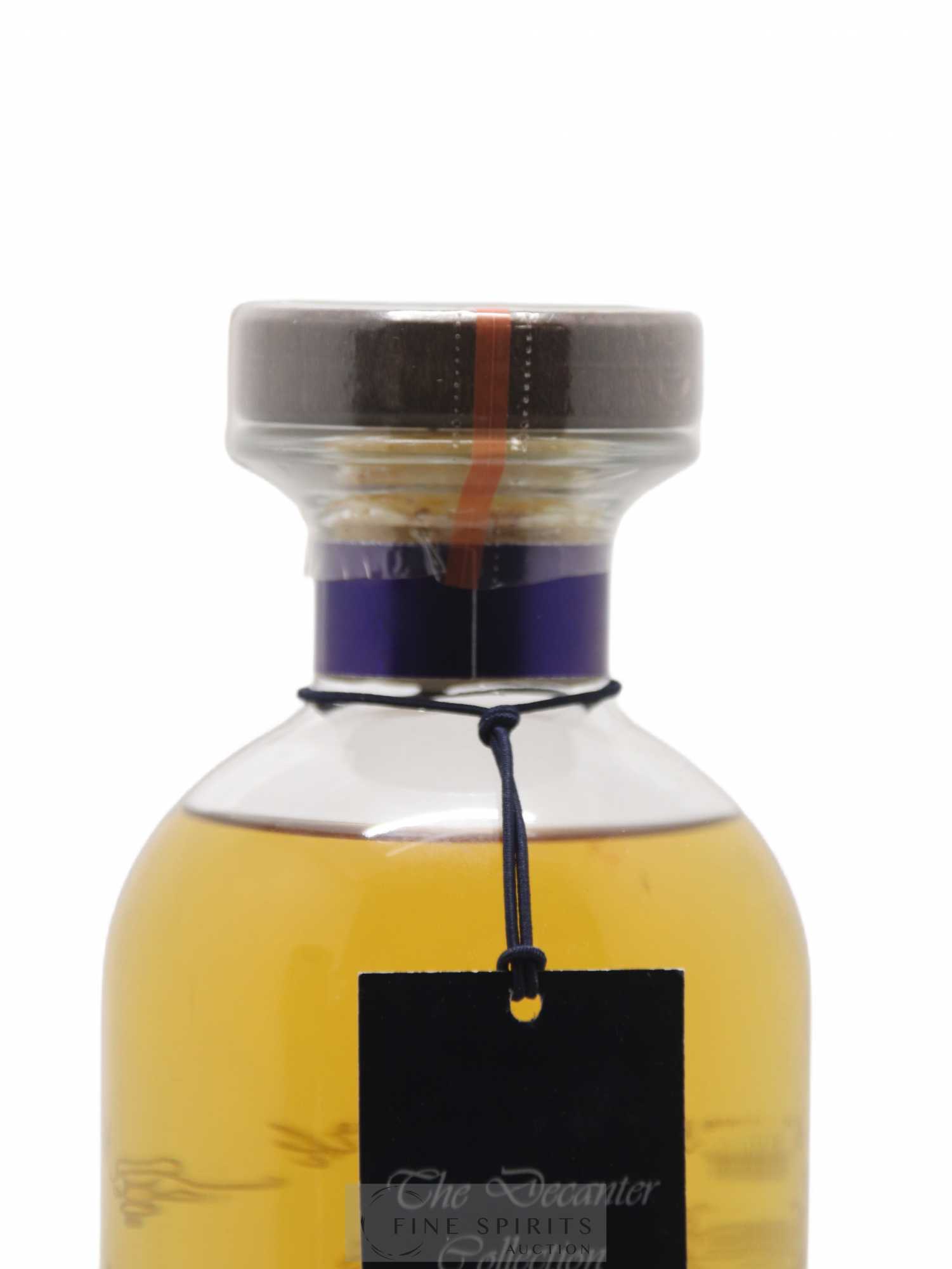 Laphroaig 16 years 1995 Signatory Vintage 100 Years of Cheers Cask n°49 - One of 229 Harry's New York Bar The Decanter Collection - Lot de 1 bouteille - 2