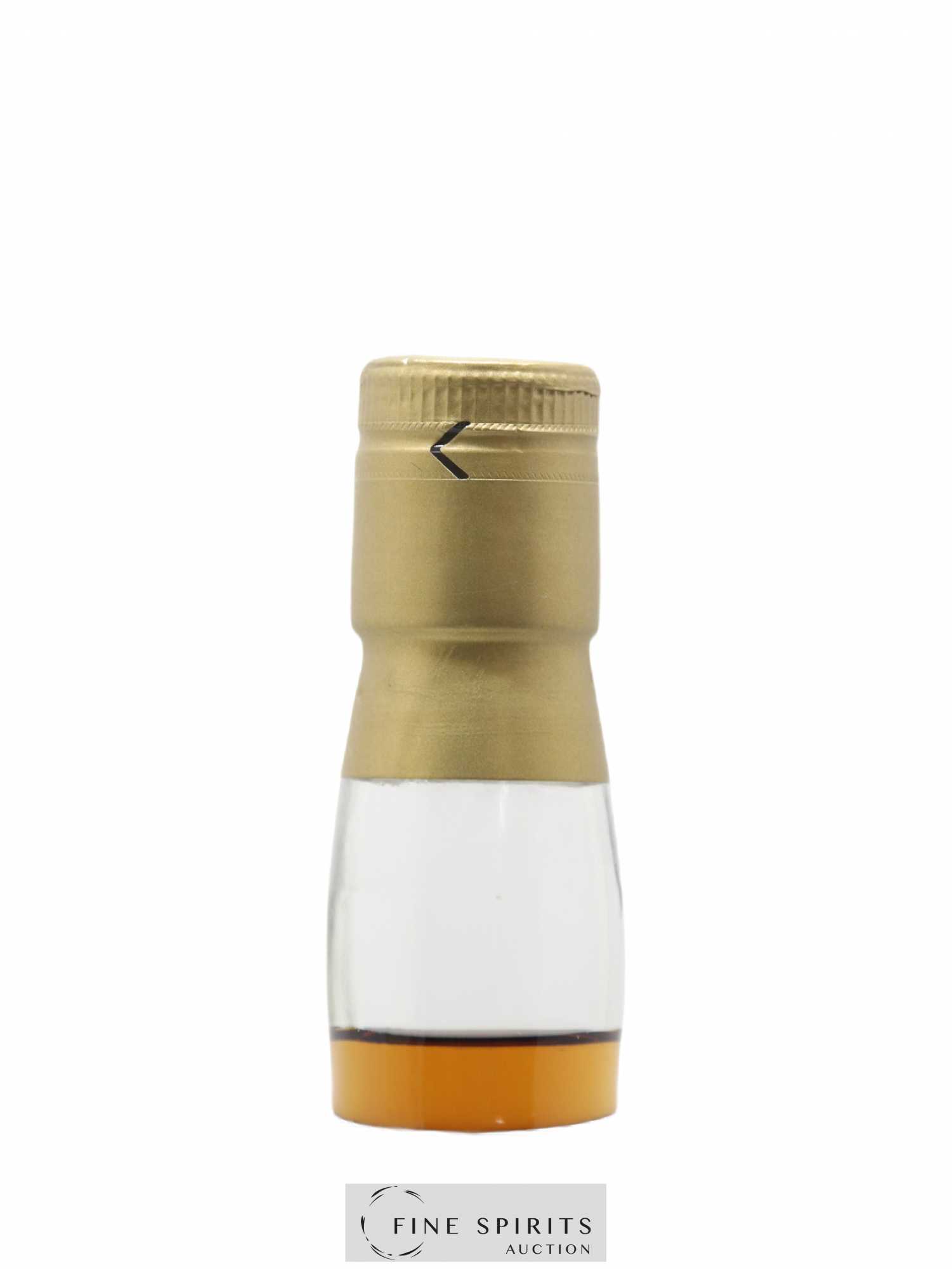 Port Ellen 17 years 1982 Douglas McGibbon Provenance Winter Distillation - bottled 2000 Special Selection - Lot de 1 bouteille - 3