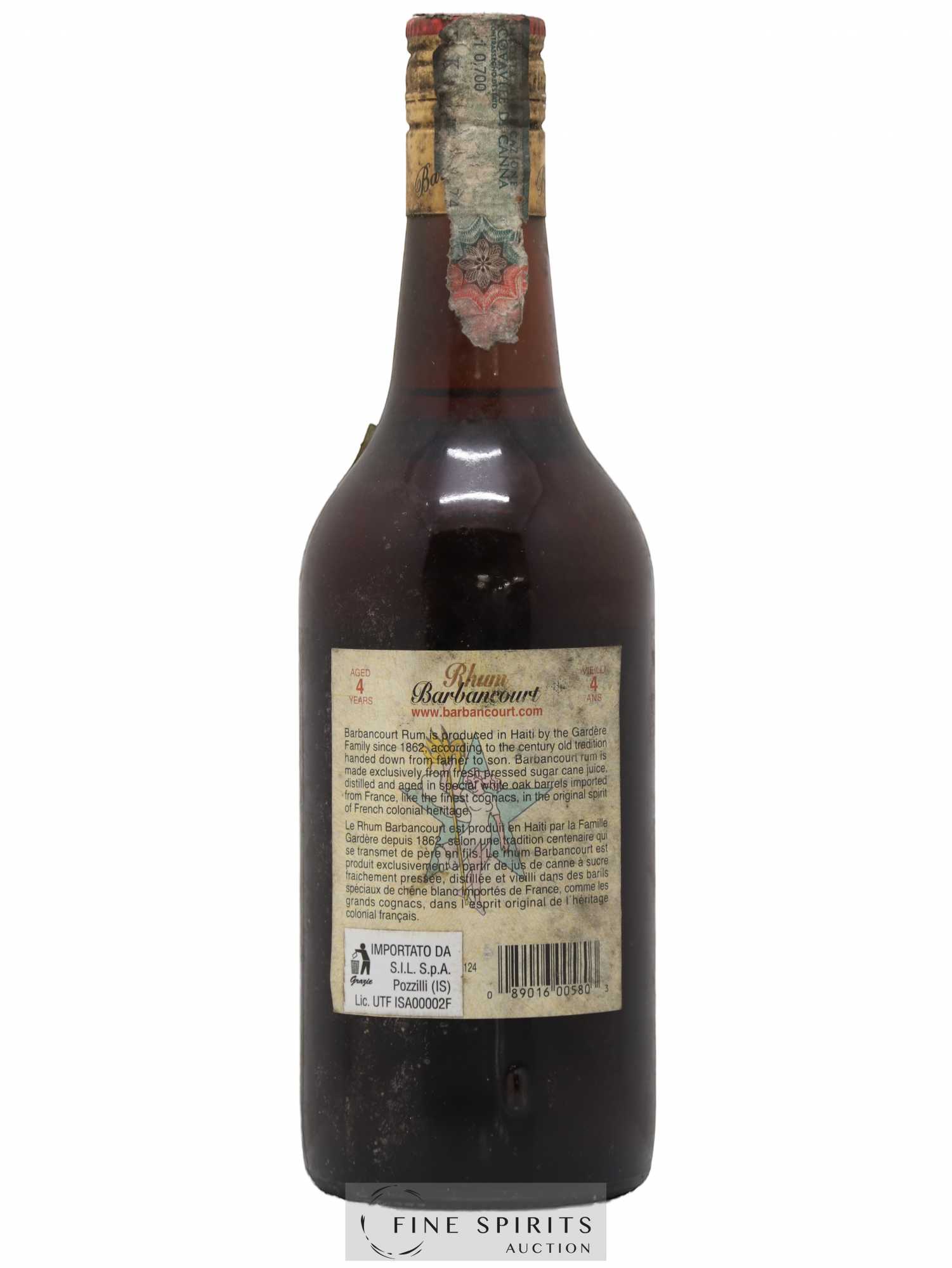 Barbancourt 4 years Of. Aged in Oak 3 étoiles - Lot de 1 bouteille - 1