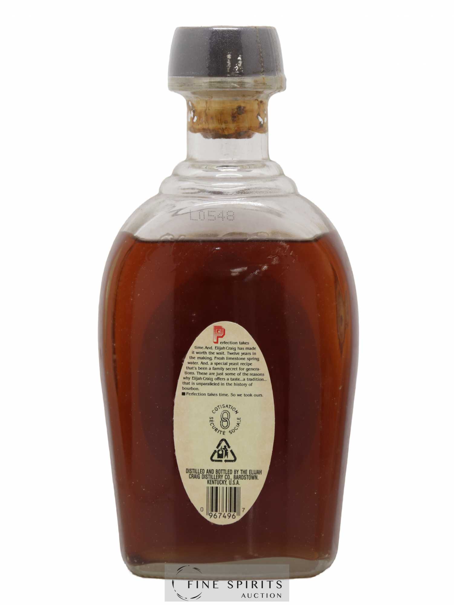 Elijah Craig 12 years Of. Perfection Takes Time - Lot de 1 bouteille - 2
