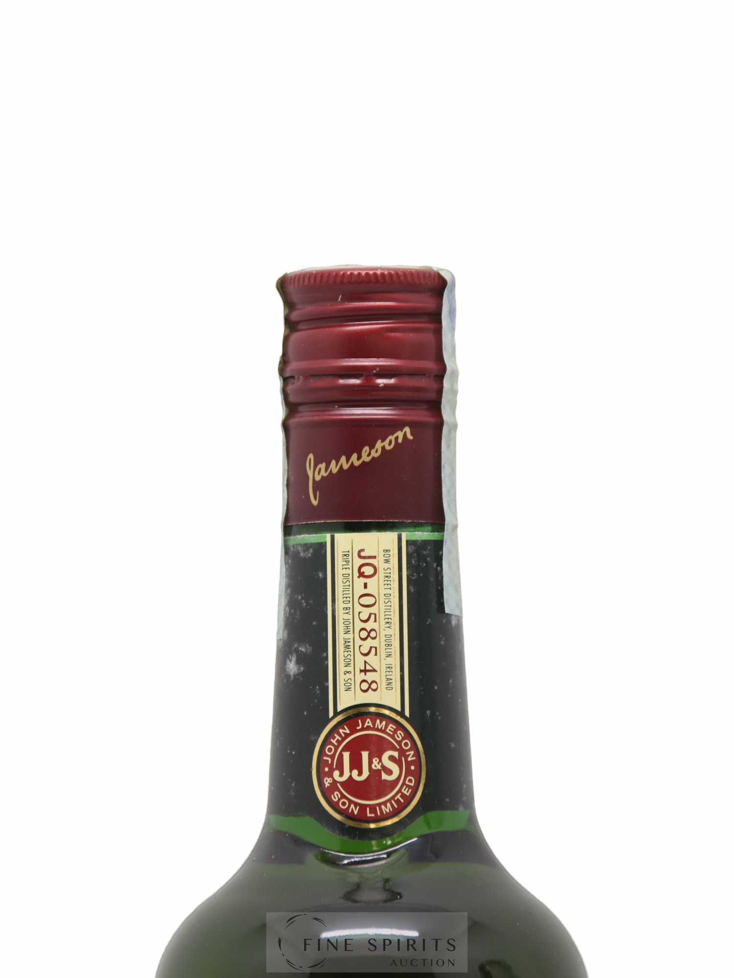 Jameson Of. Triple Distilled - Posten von 1 Flasche - 3