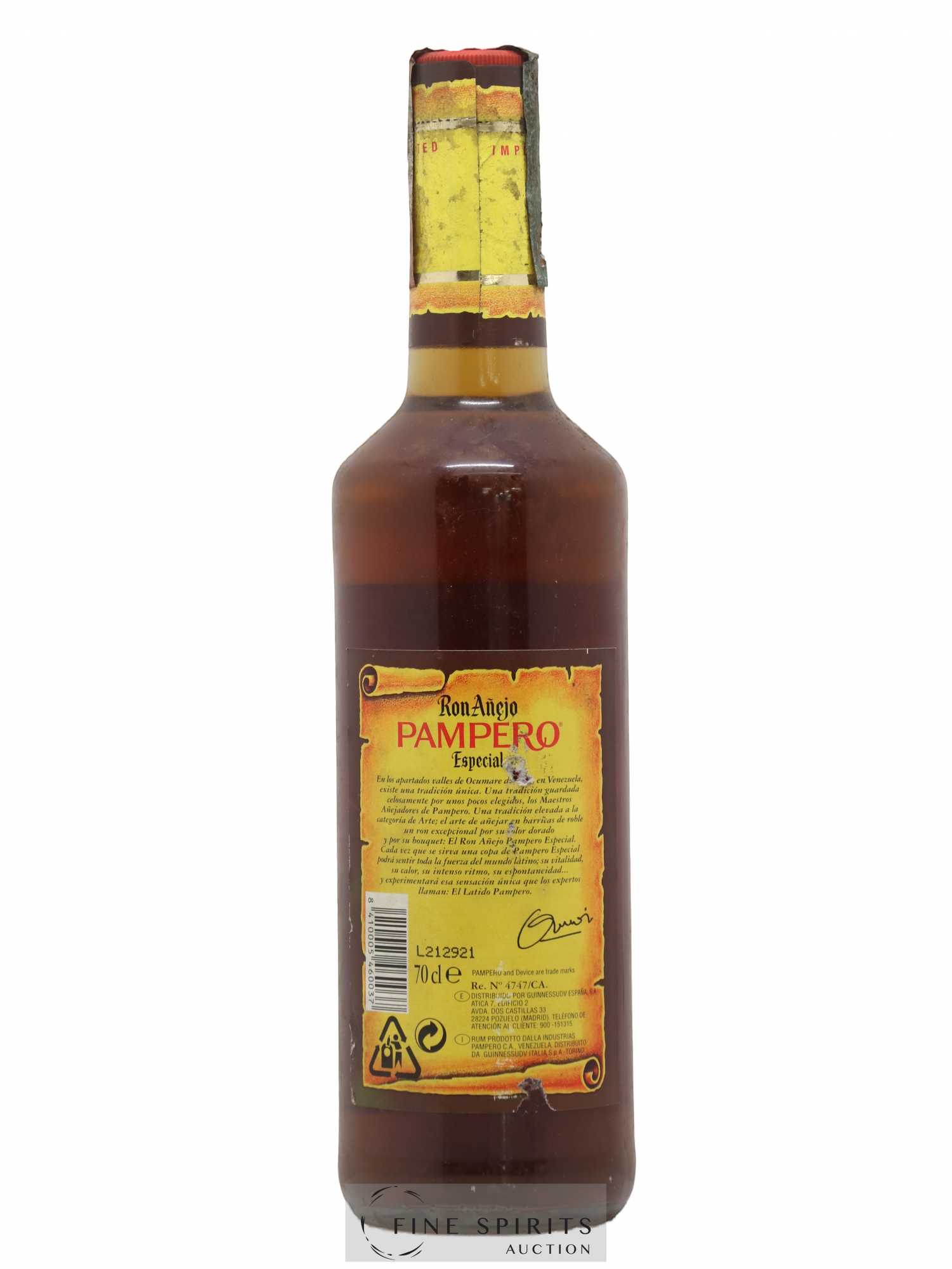 Pampero Of. Especial Añejado en Barricas de Roble - Lot de 1 bouteille - 1
