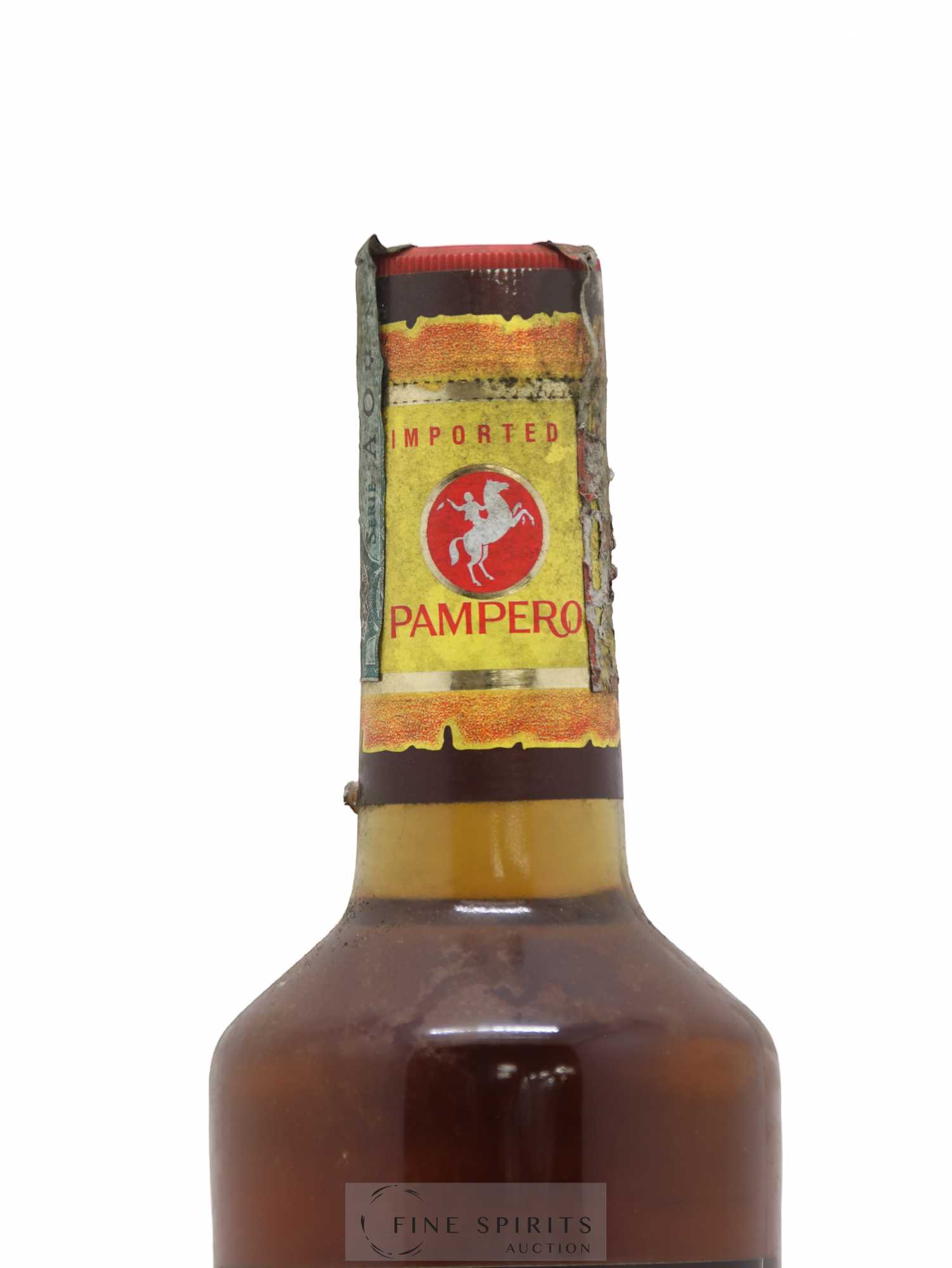 Pampero Of. Especial Añejado en Barricas de Roble - Lot de 1 bouteille - 2