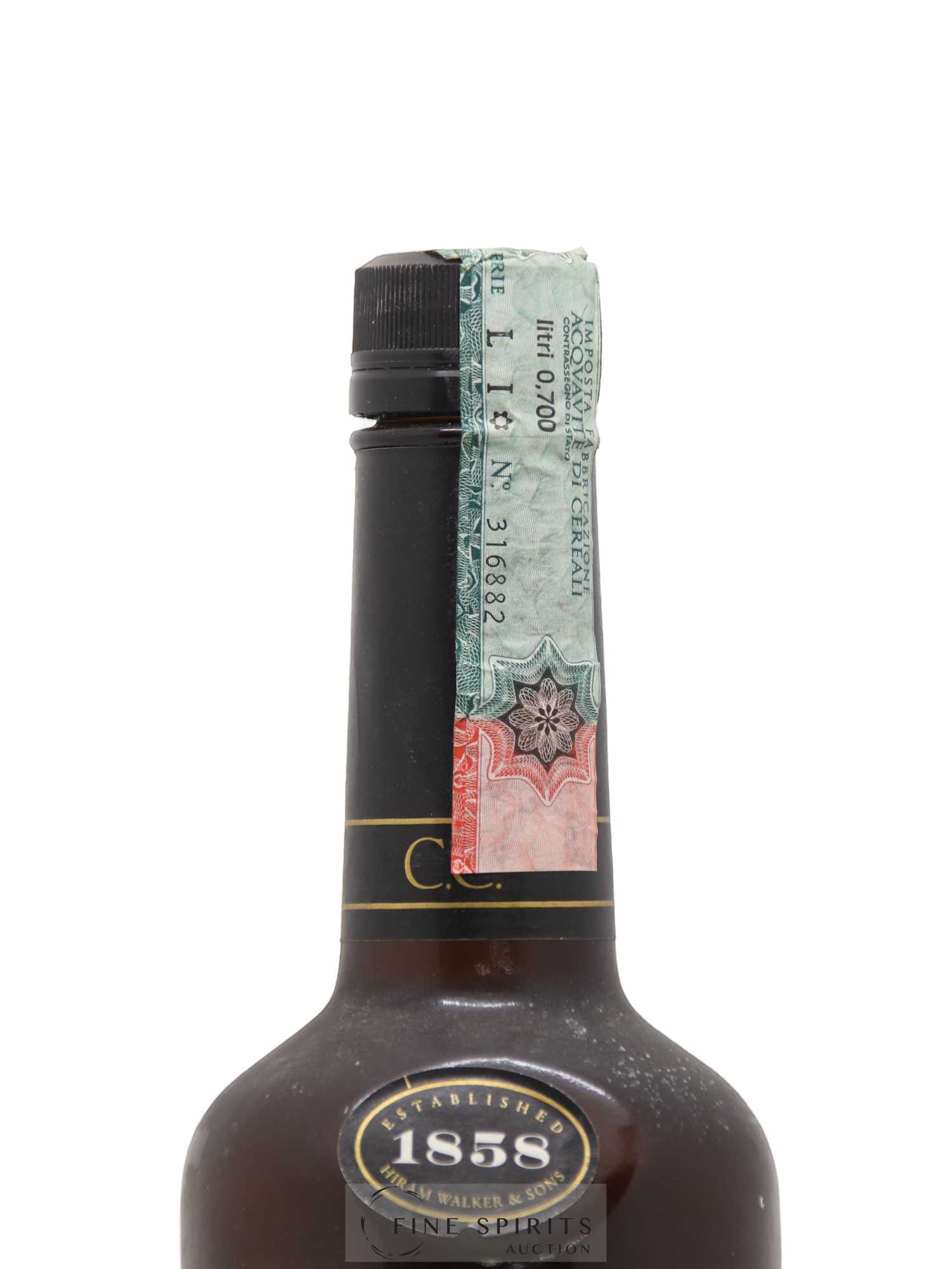 Canadian Club Of. Barrel Blended C.C. Imported (70cl.) - Lot de 1 bouteille - 2