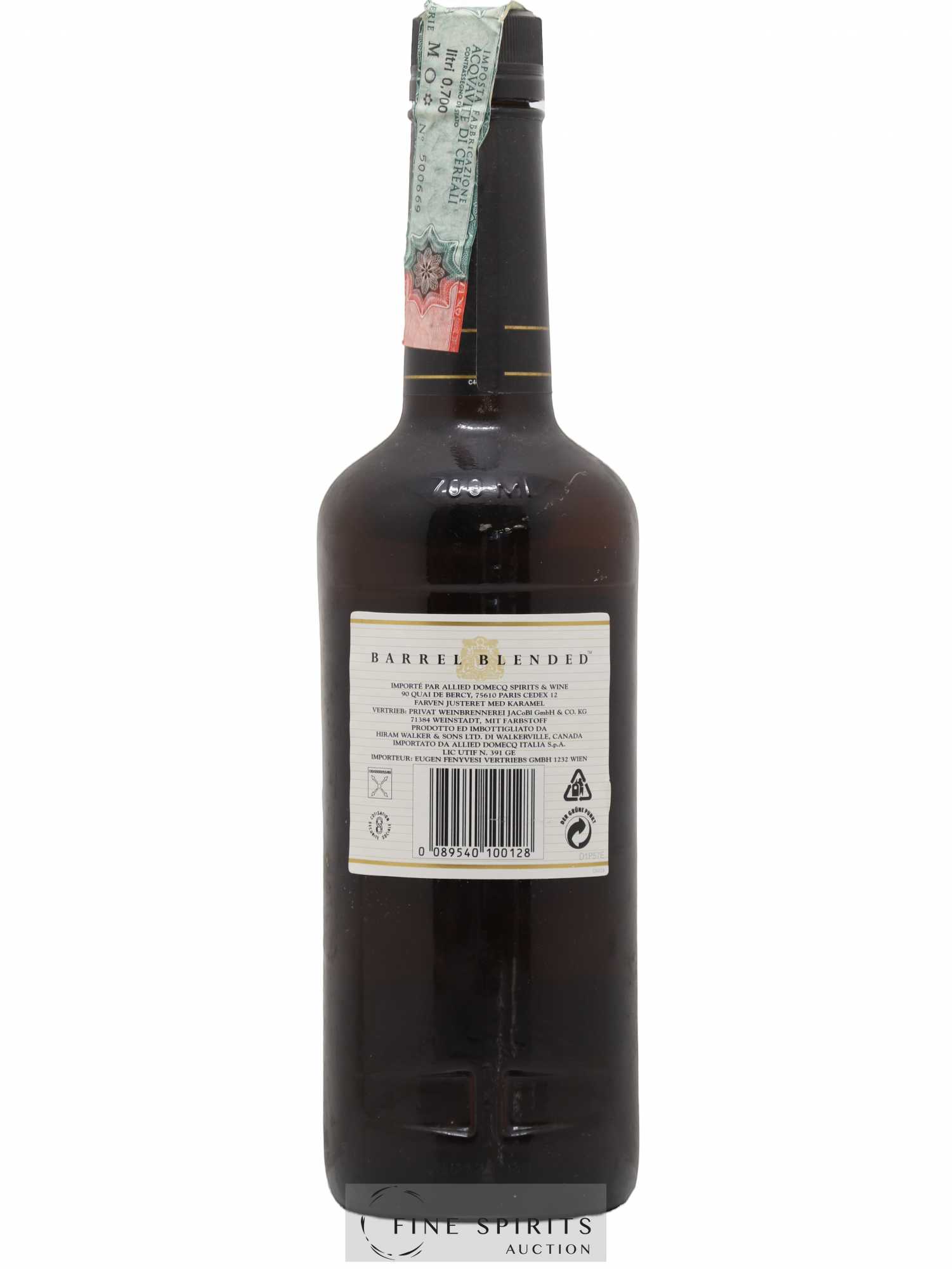Canadian Club Of. Barrel Blended C.C. Imported (70cl.) - Lot de 1 bouteille - 1