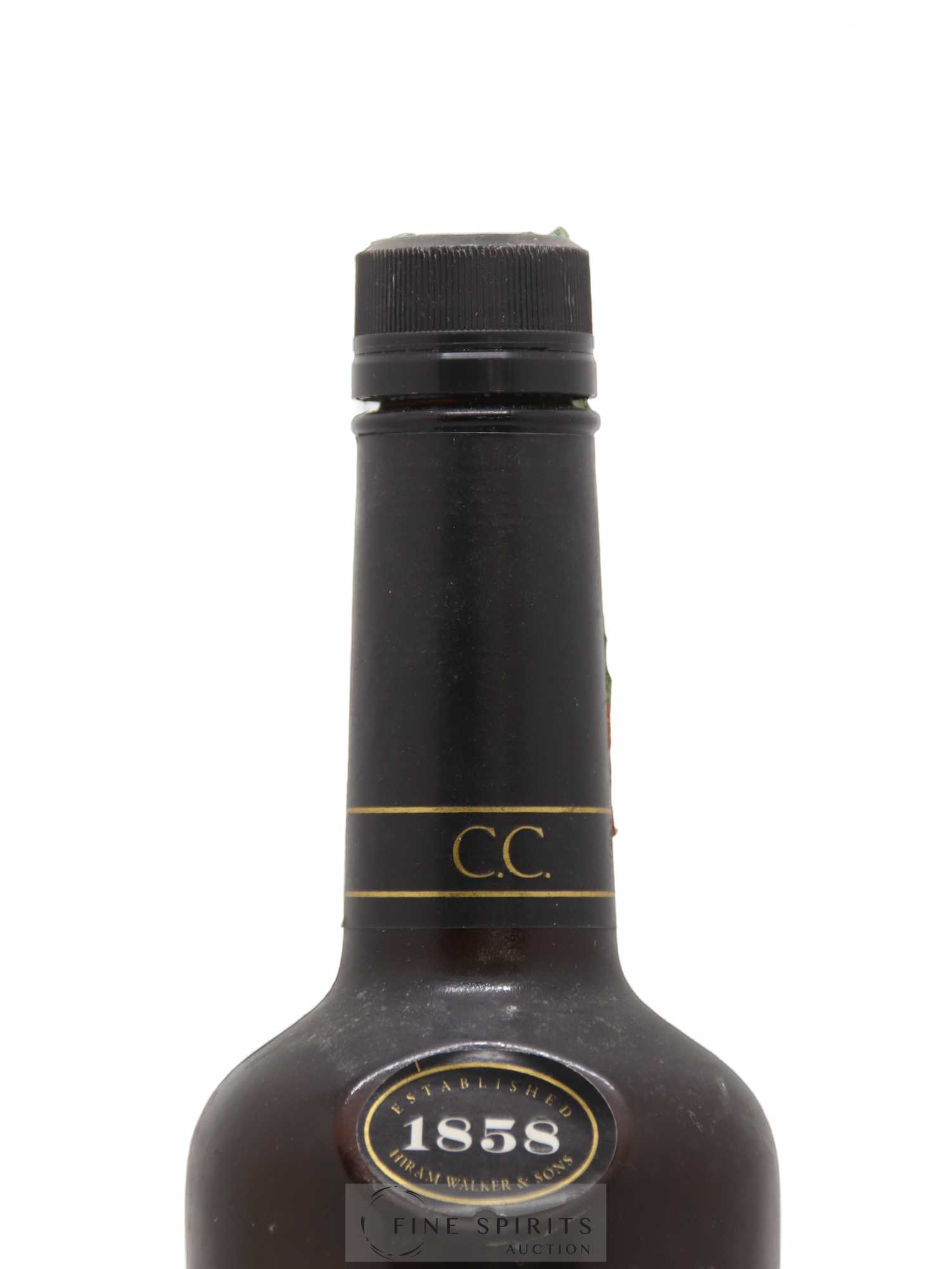 Canadian Club Of. Barrel Blended C.C. Imported (70cl.) - Lot de 1 bouteille - 2
