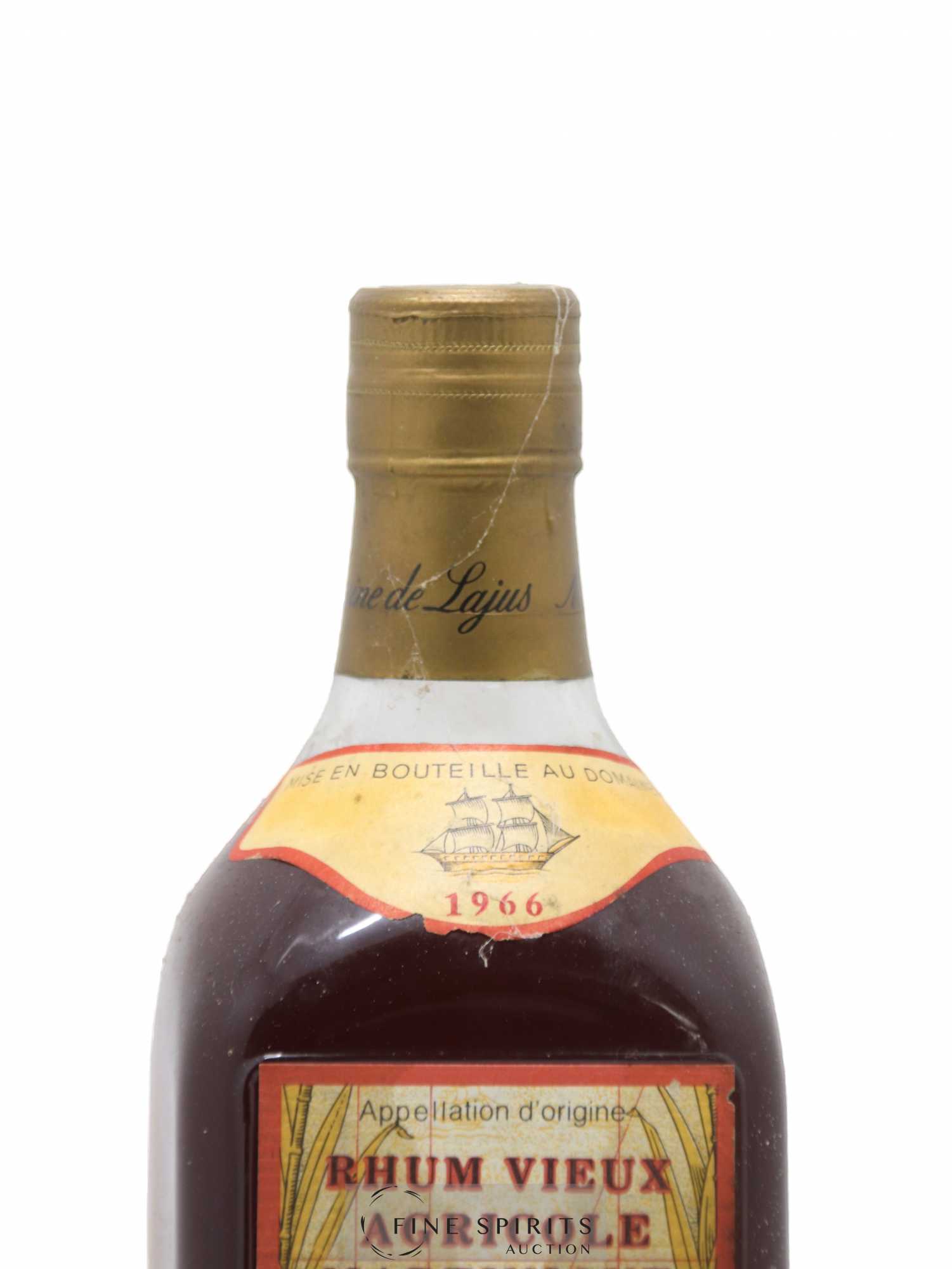 J. Bally 1966 Of. Plantations Lajus du Carbet - Lot de 1 bouteille - 1