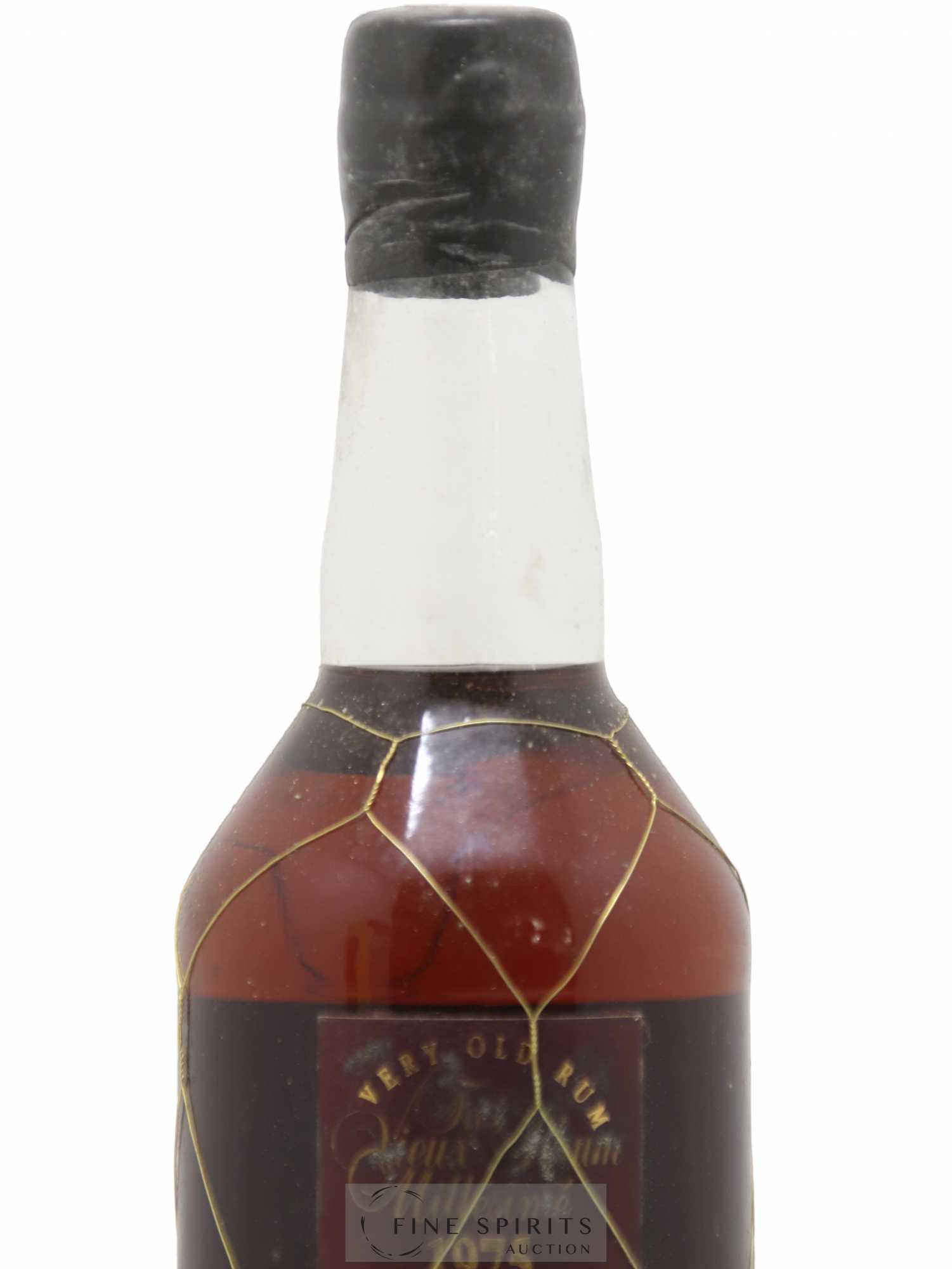 Courville 1975 Of. Réserve Spéciale des Héritiers - Lot de 1 bouteille - 3