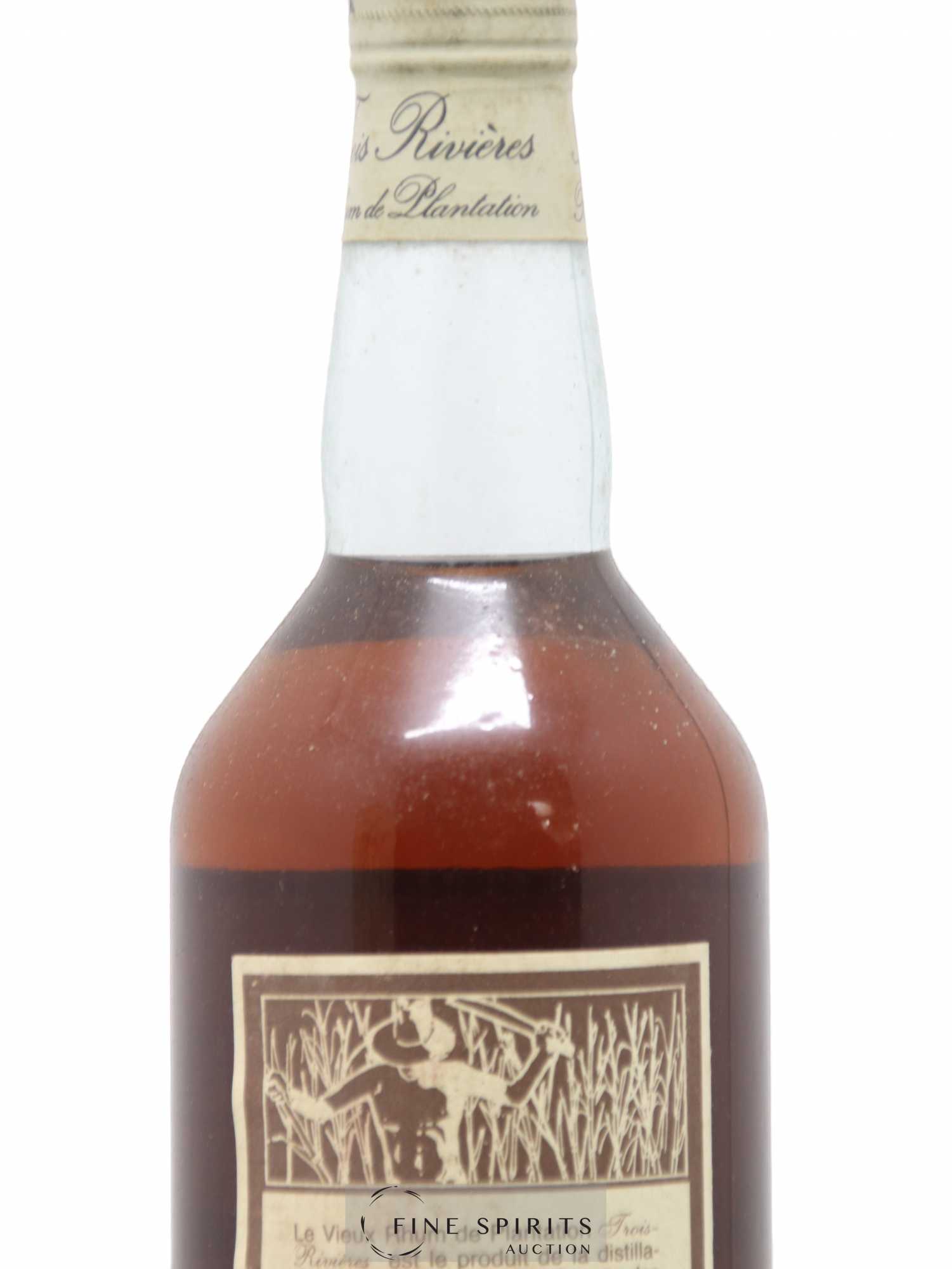 Trois Rivières 1976 Of. Label Rouge - Posten von 1 Flasche - 3