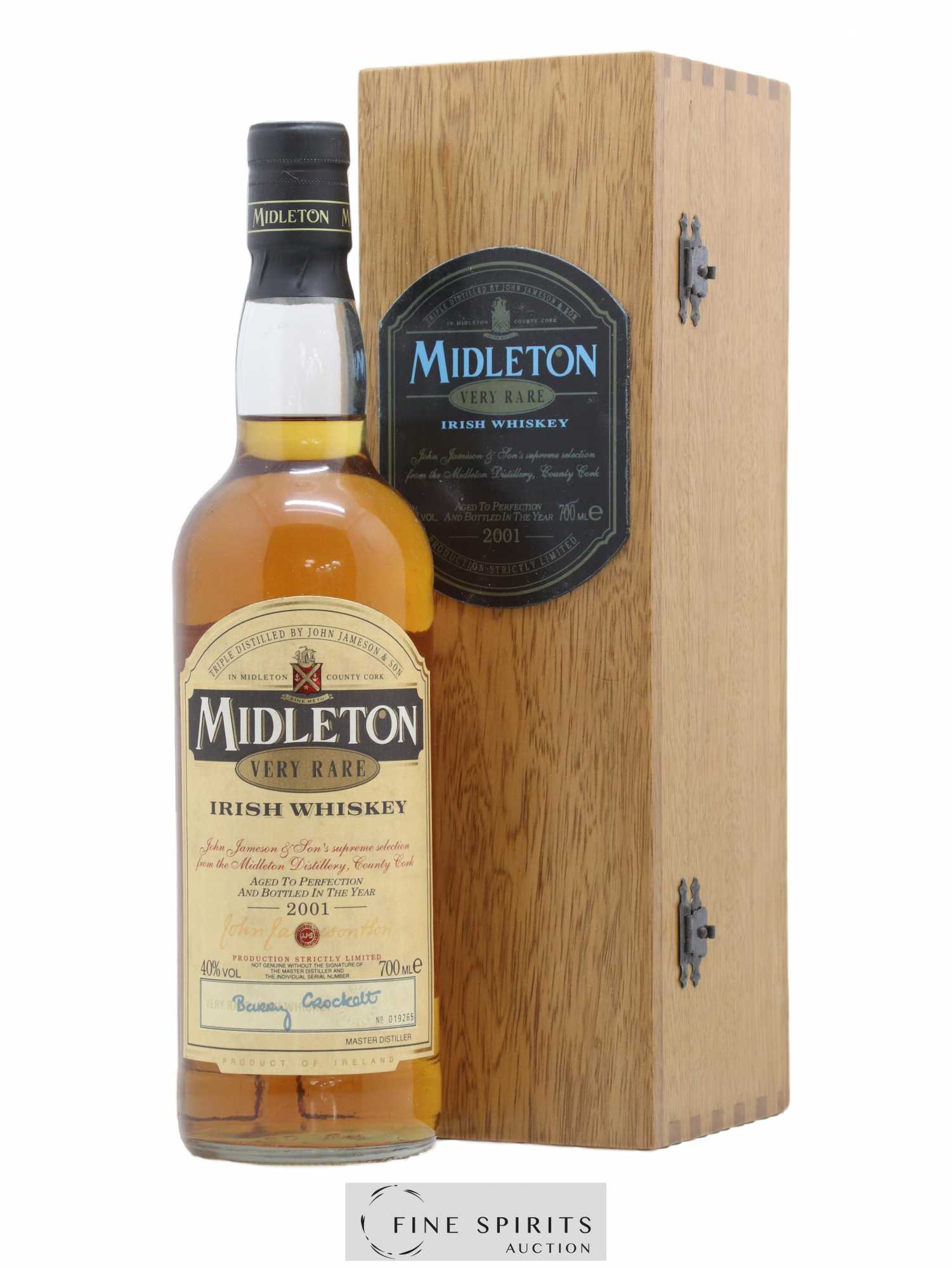 Midleton Of. Very Rare bottled 2001 Strictly Limited - Lot of 1 bottle - 0