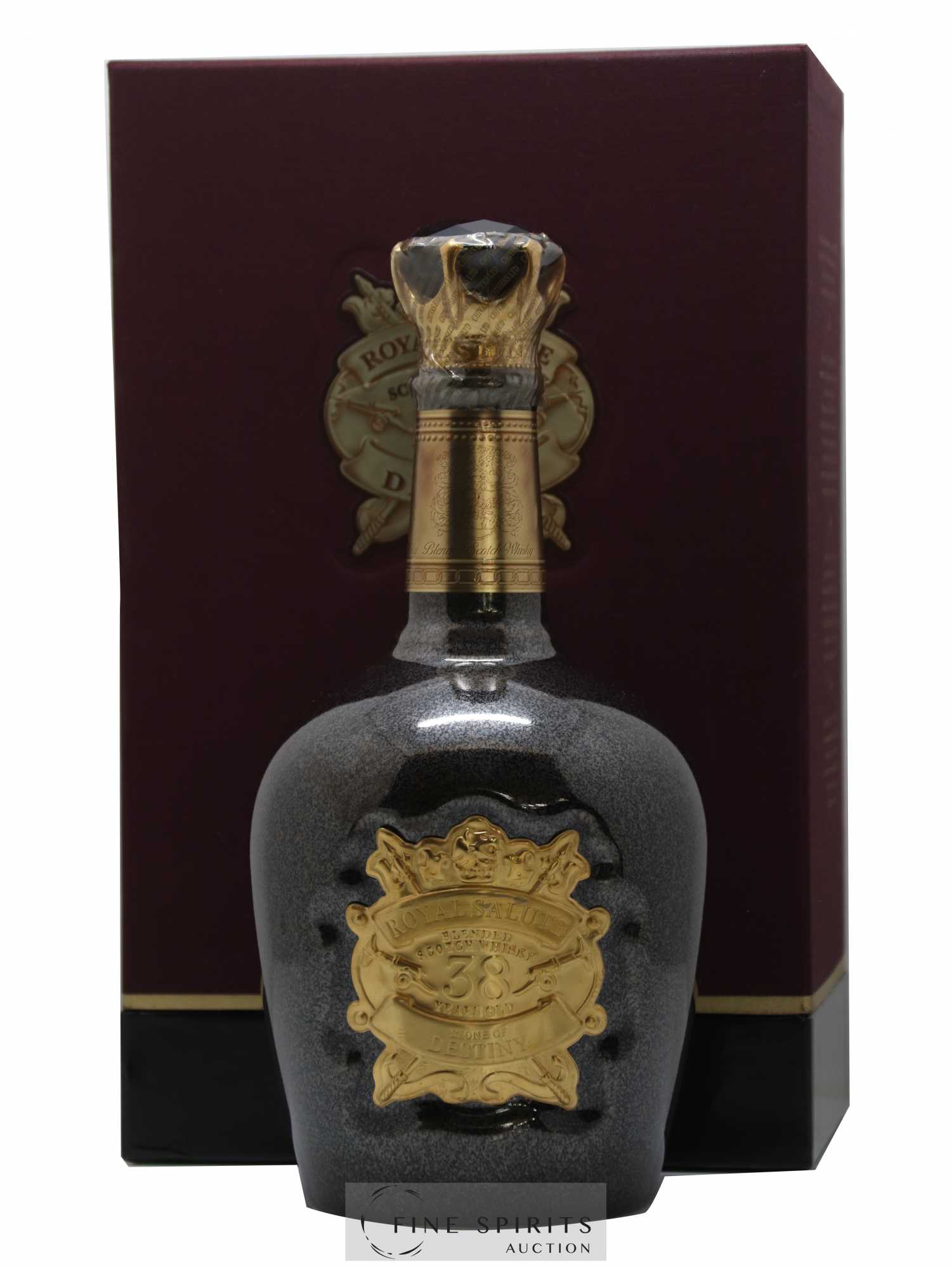 Chivas Brothers 38 years Of. Stone of Destiny Royal Salute - Lot de 1 bouteille - 0