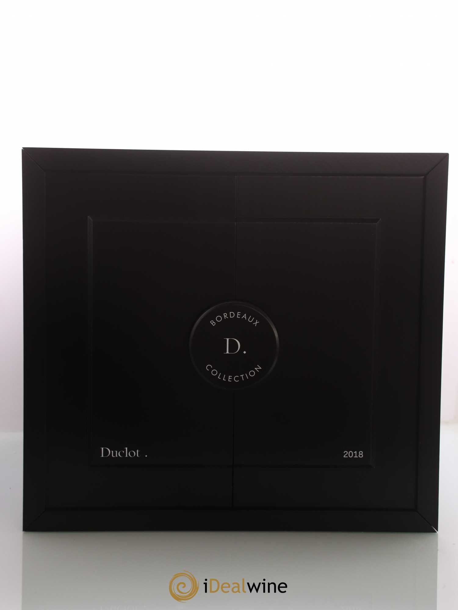 Caisse Collection Duclot 1 Ausone - 1 Cheval Blanc - 1 Haut Brion - 1 Lafite Rothschild - 1 Margaux - 1 Mission Haut Brion - 1 Mouton Rothschild - 1 Petrus - 1 Yquem 2018 - Posten von 1 Flasche - 7