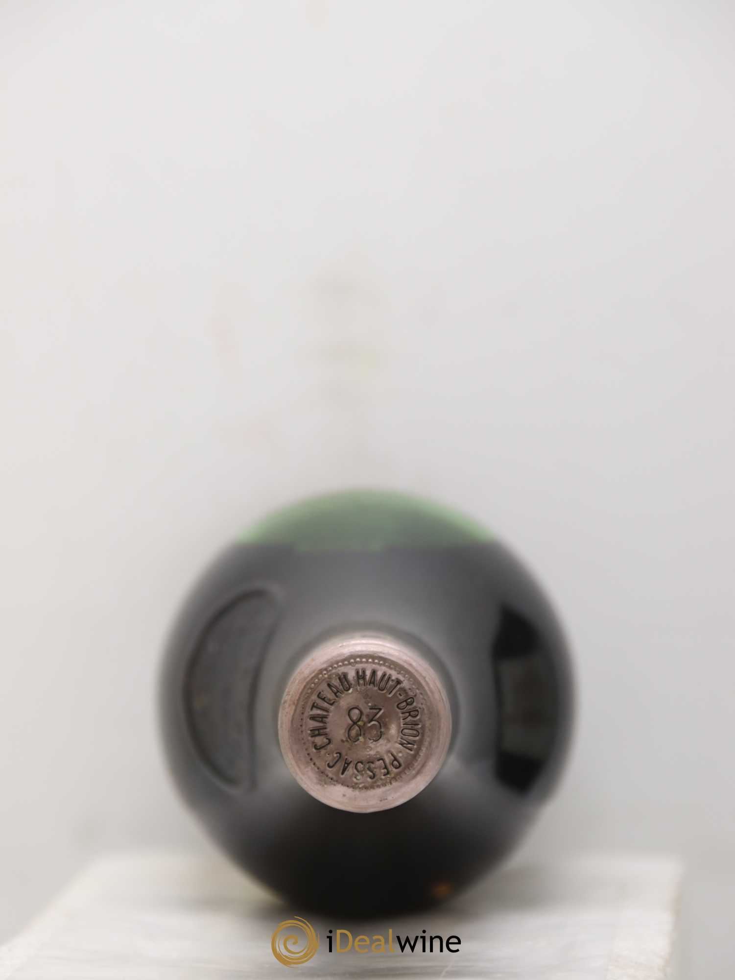 Château Haut Brion 1er Grand Cru Classé 1983 - Lot de 2 bouteilles - 1