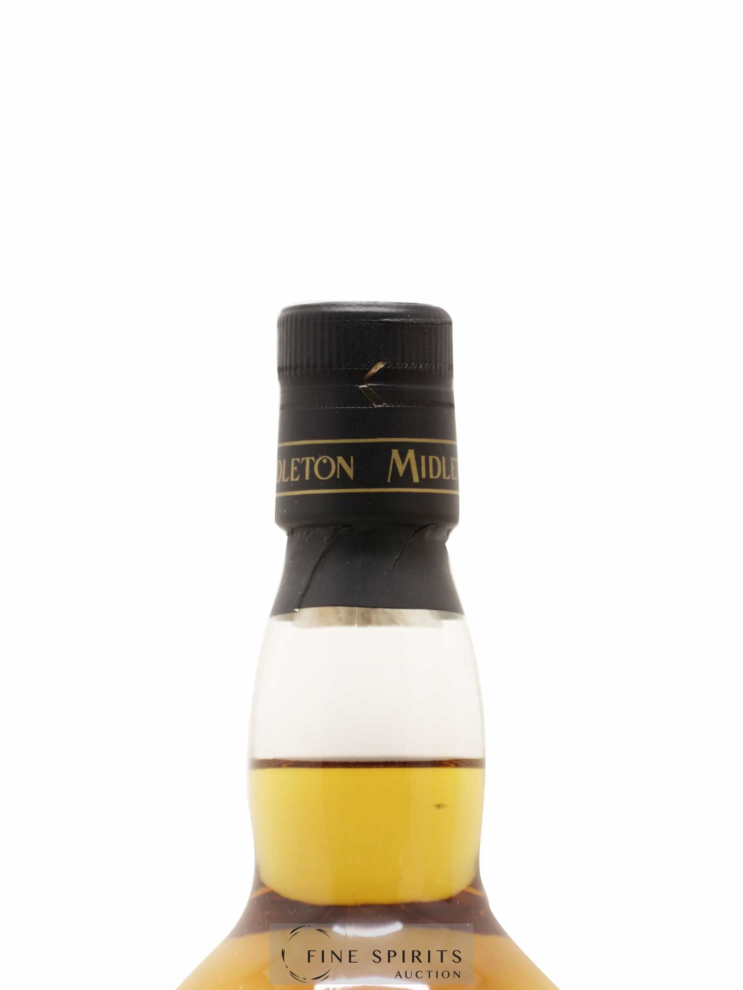 Midleton Of. Very Rare bottled 2015 Strictly Limited (ohne Mindestpreis) - Posten von 1 Flasche - 3