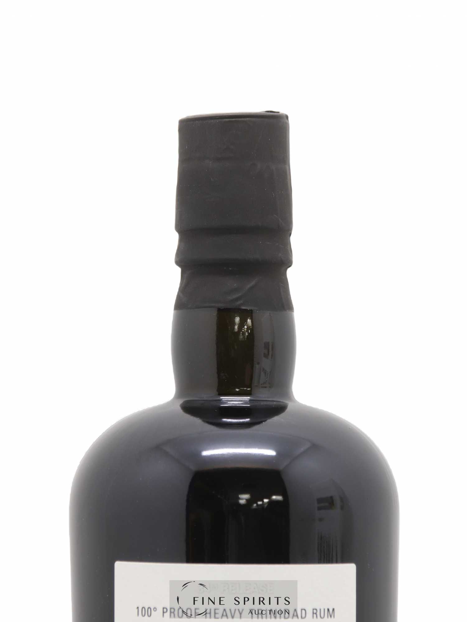 Caroni 20 years 1996 Velier The Heavy Wall 100° Proof 34th Release - One of 3800 - bottled 2016 Special Release - Lot de 1 bouteille - 3