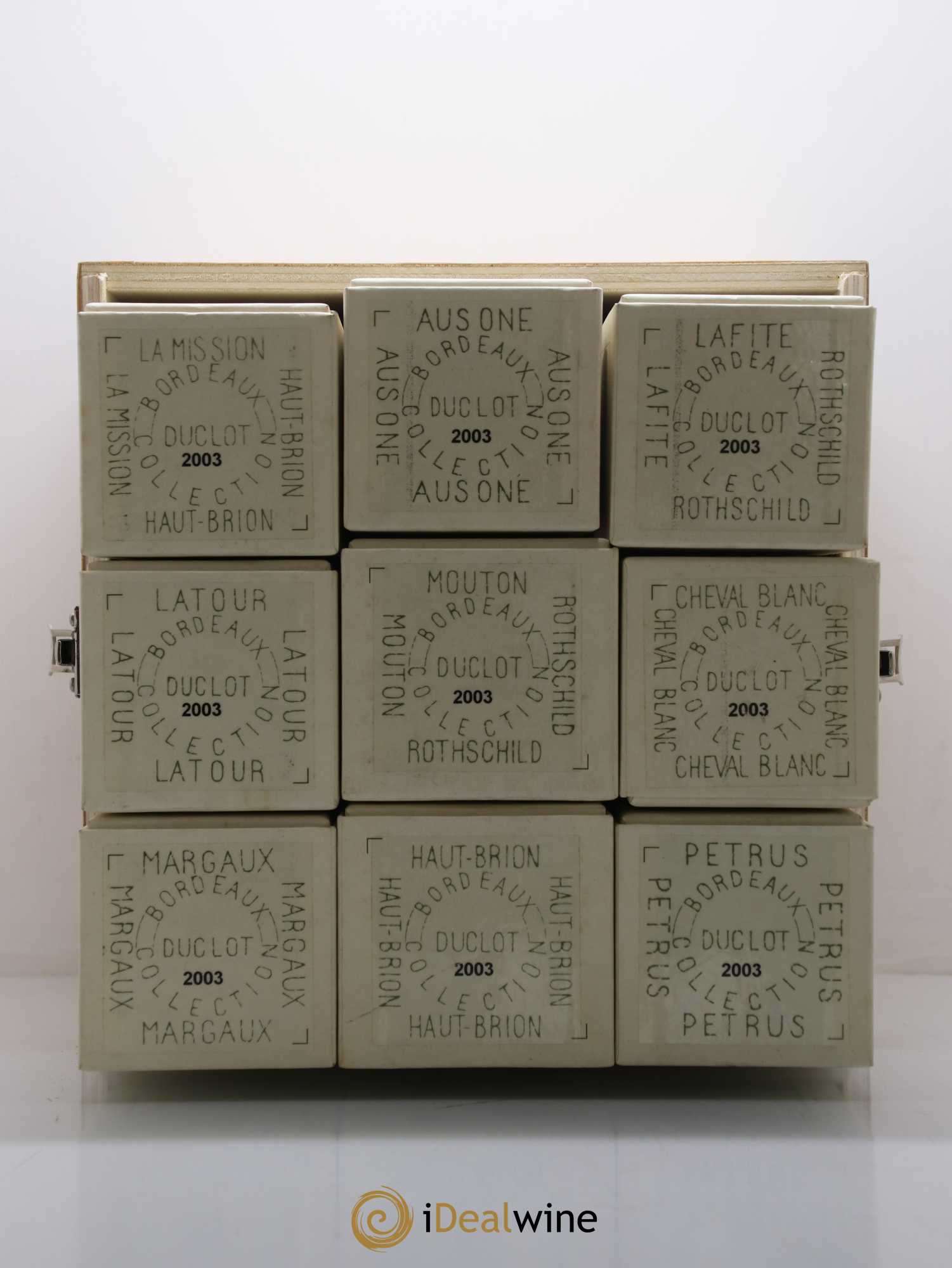 Caisse Collection Duclot 2003 Petrus, Lafite Rothschild, Mouton Rothschild, Latour, Margaux, Cheval Blanc, Haut Brion, Mission Haut Brion, Ausone 2003 - Lot of 9 bottles - 7