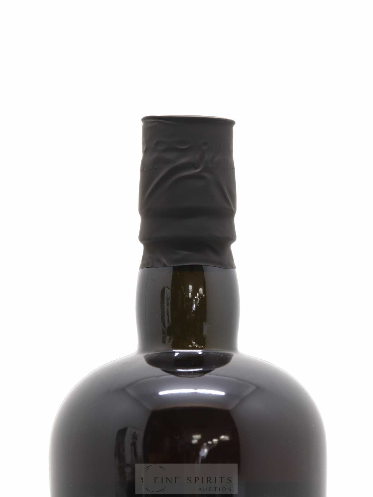 Caroni 17 years 2000 Velier 110 Proof One of 582 - bottled 2017 - Lot de 1 bouteille - 3