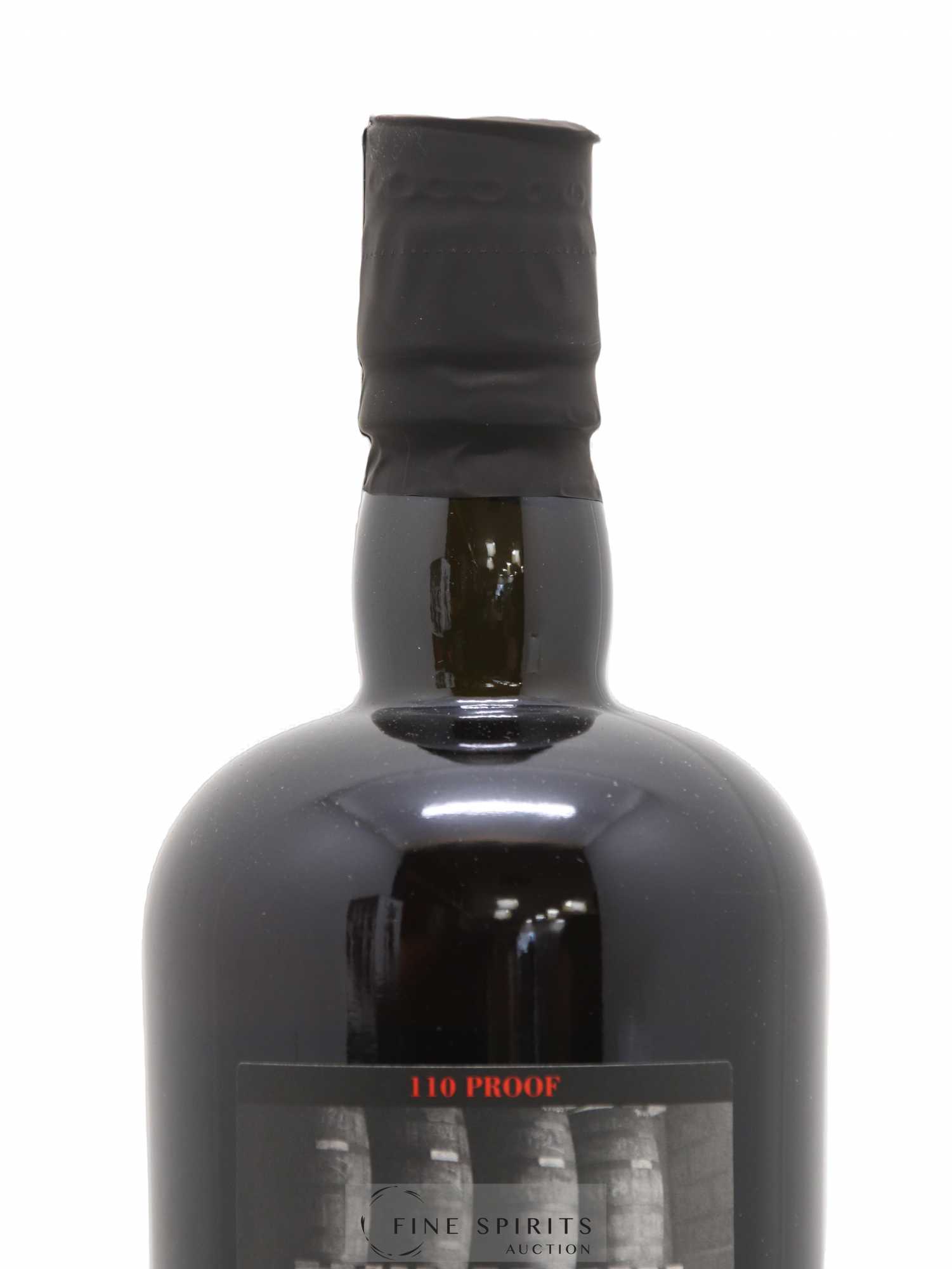 Caroni 17 years 2000 Velier 110 Proof One of 582 - bottled 2017 - Lot de 1 bouteille - 3