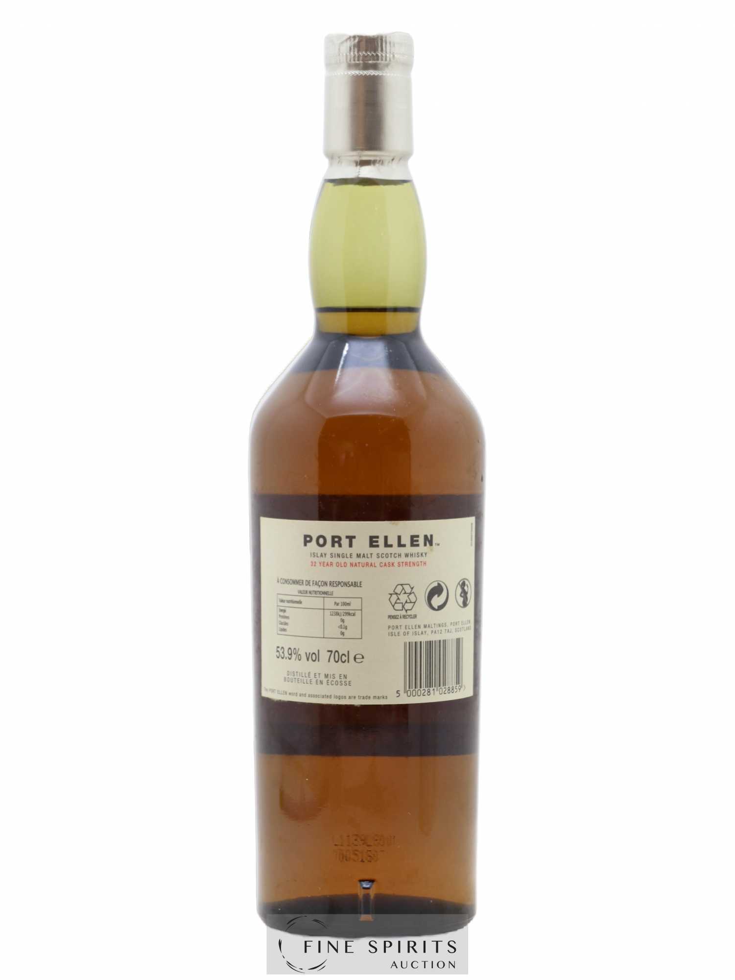 Port Ellen 32 years 1979 Of. 11th Release Natural Cask Strength - One of 2988 - bottled 2011 Limited Edition - Lot de 1 bouteille - 1