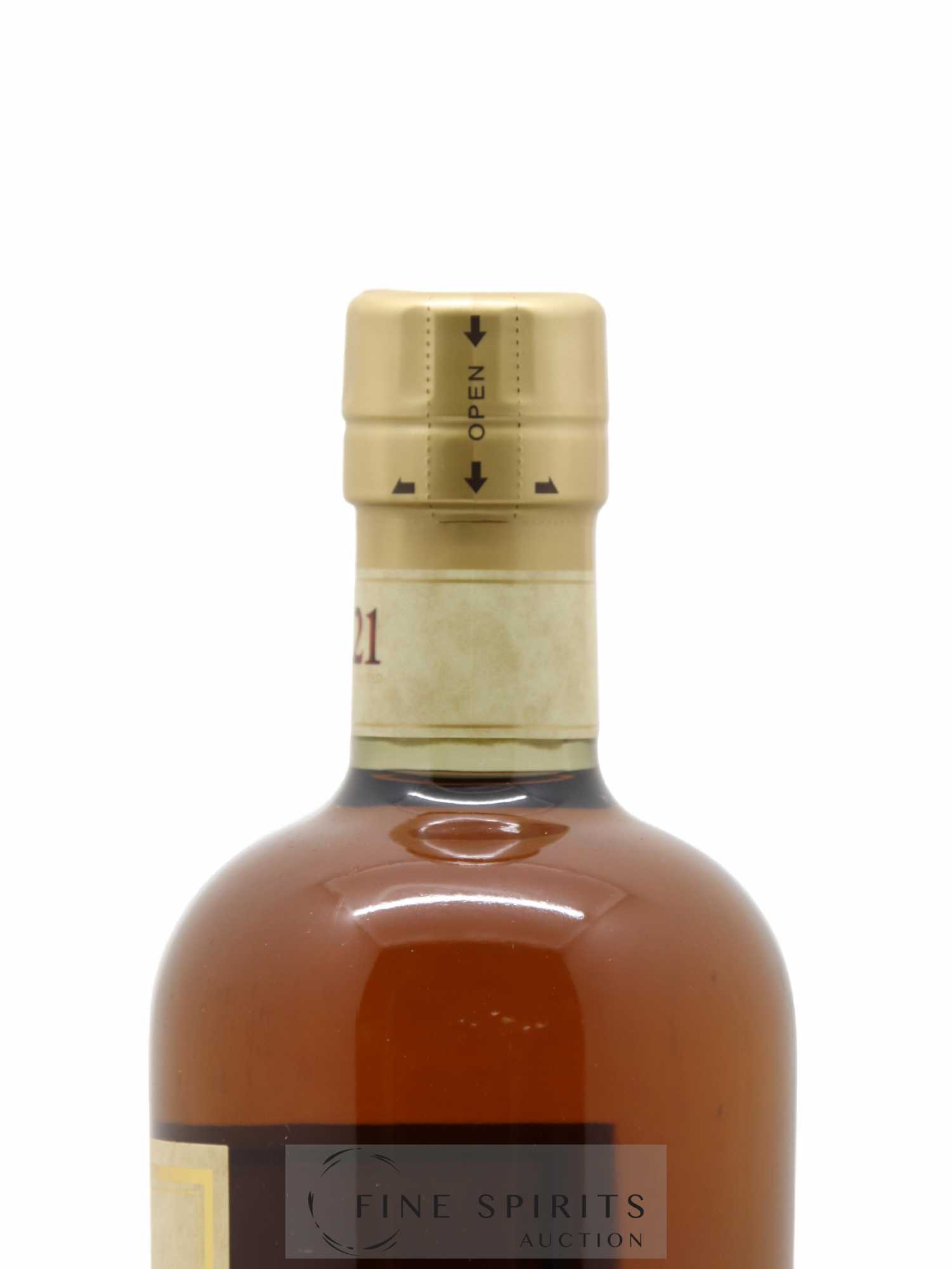 Taketsuru 21 years Of. Pure Malt Nikka Whisky - Lot de 1 bouteille - 3