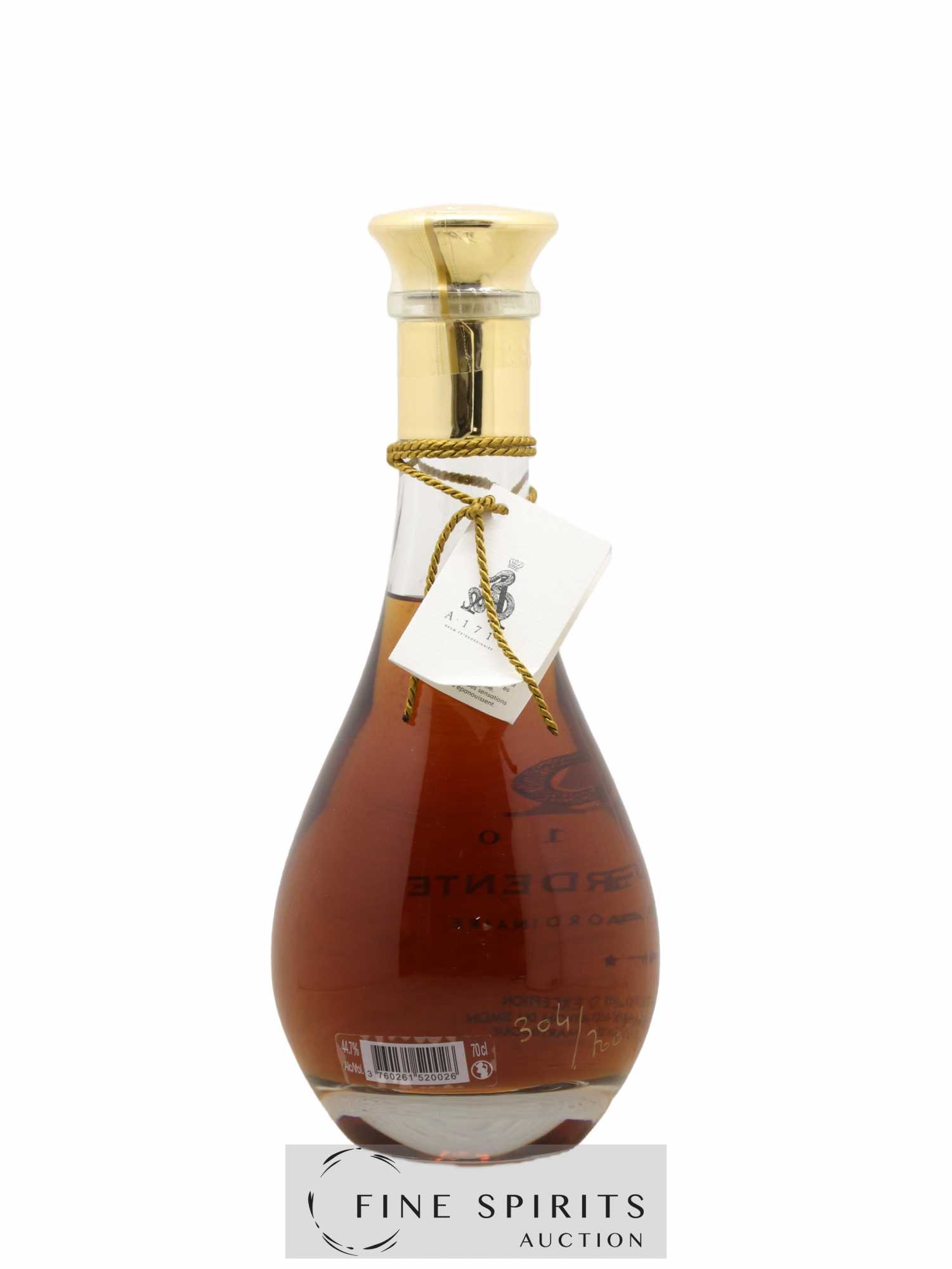 A1710 Of. Nuée Ardente One of 700 Rhum Extraordinaire - Lot de 1 bouteille - 2