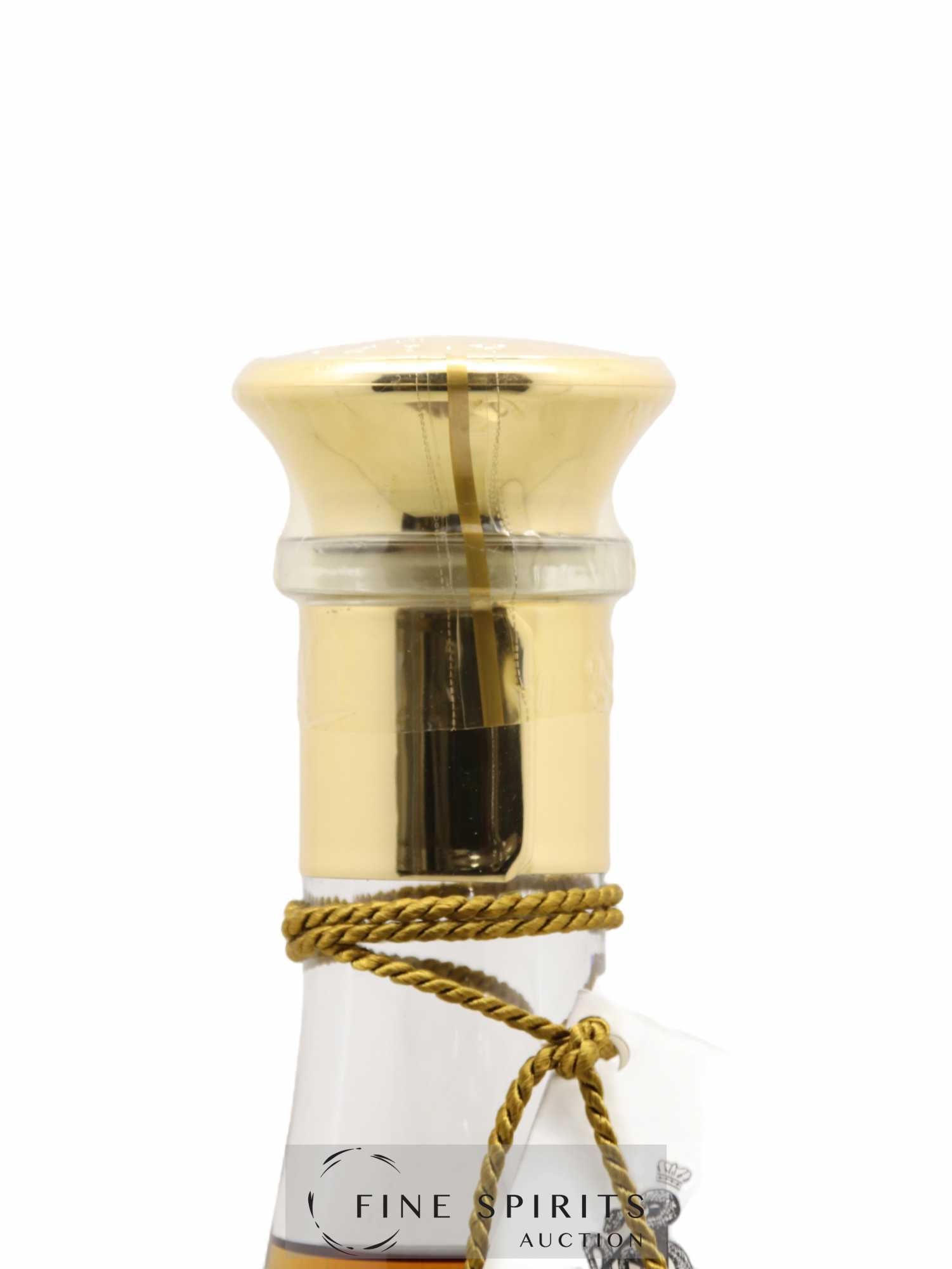 A1710 Of. Nuée Ardente One of 700 Rhum Extraordinaire - Lot de 1 bouteille - 3