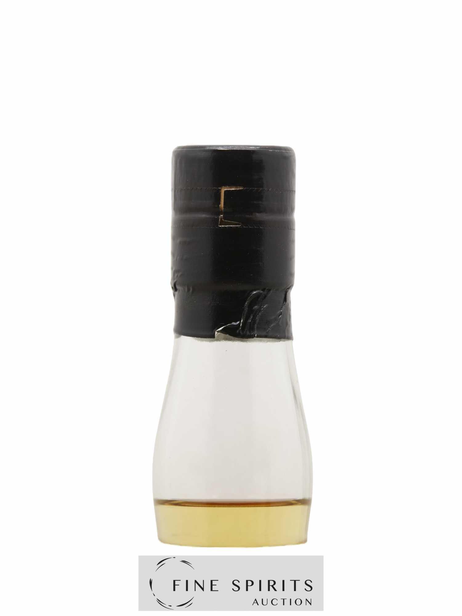 Chichibu 2010 Of. The Peated 59.6ppm - One of 6700 - bottled 2013 Ichiro's Malt - Lot de 1 bouteille - 3