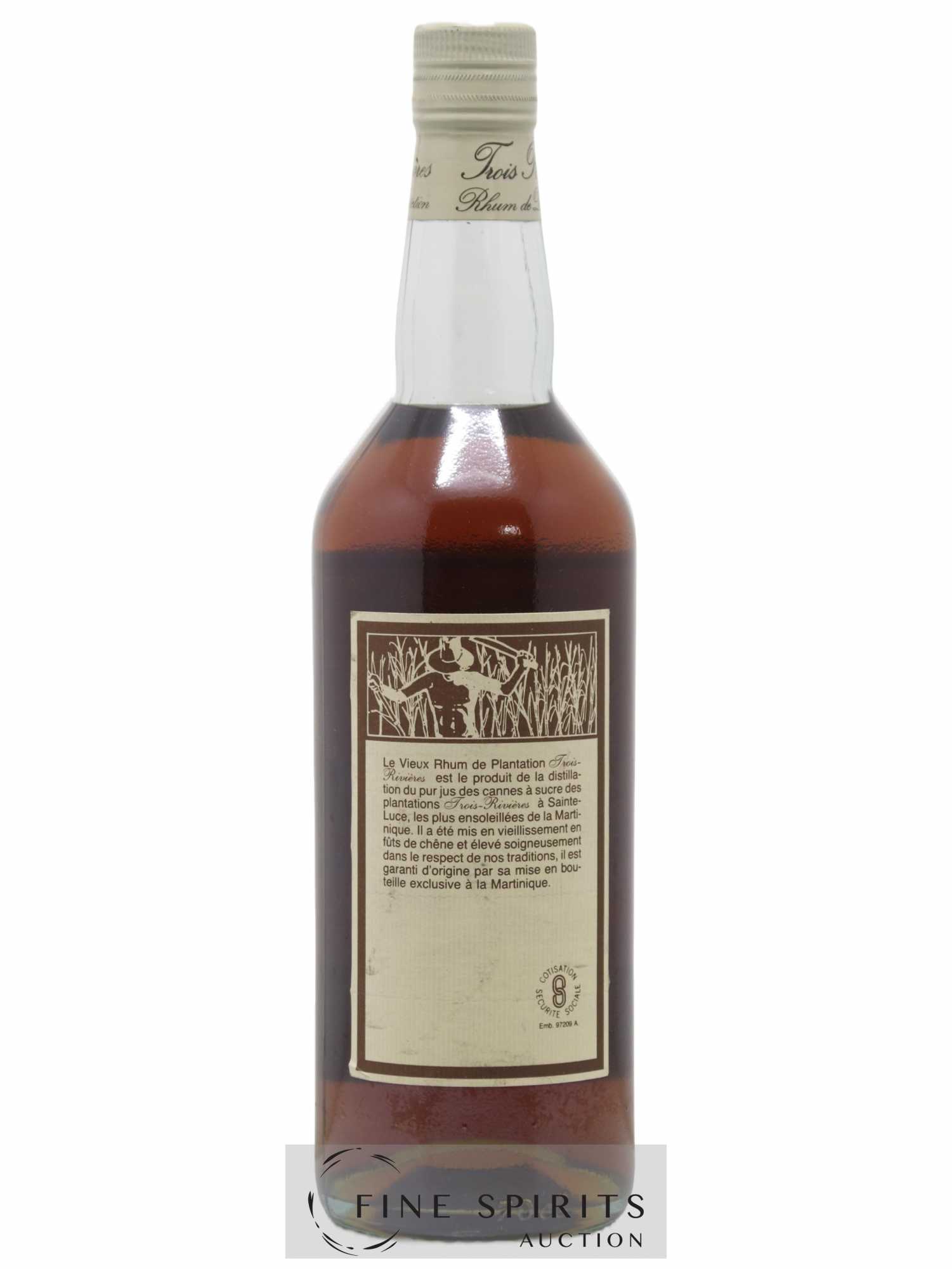 Trois Rivières 1976 Of. Label Rouge - Lot of 1 bottle - 1