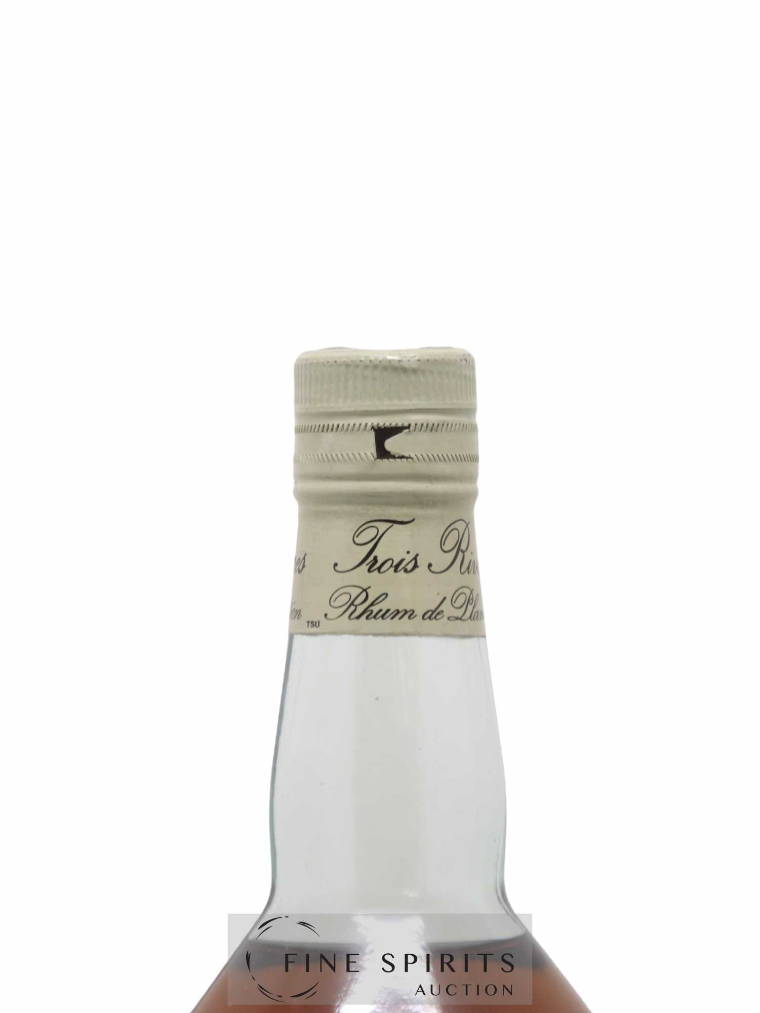 Trois Rivières 1976 Of. Label Rouge - Lot of 1 bottle - 2