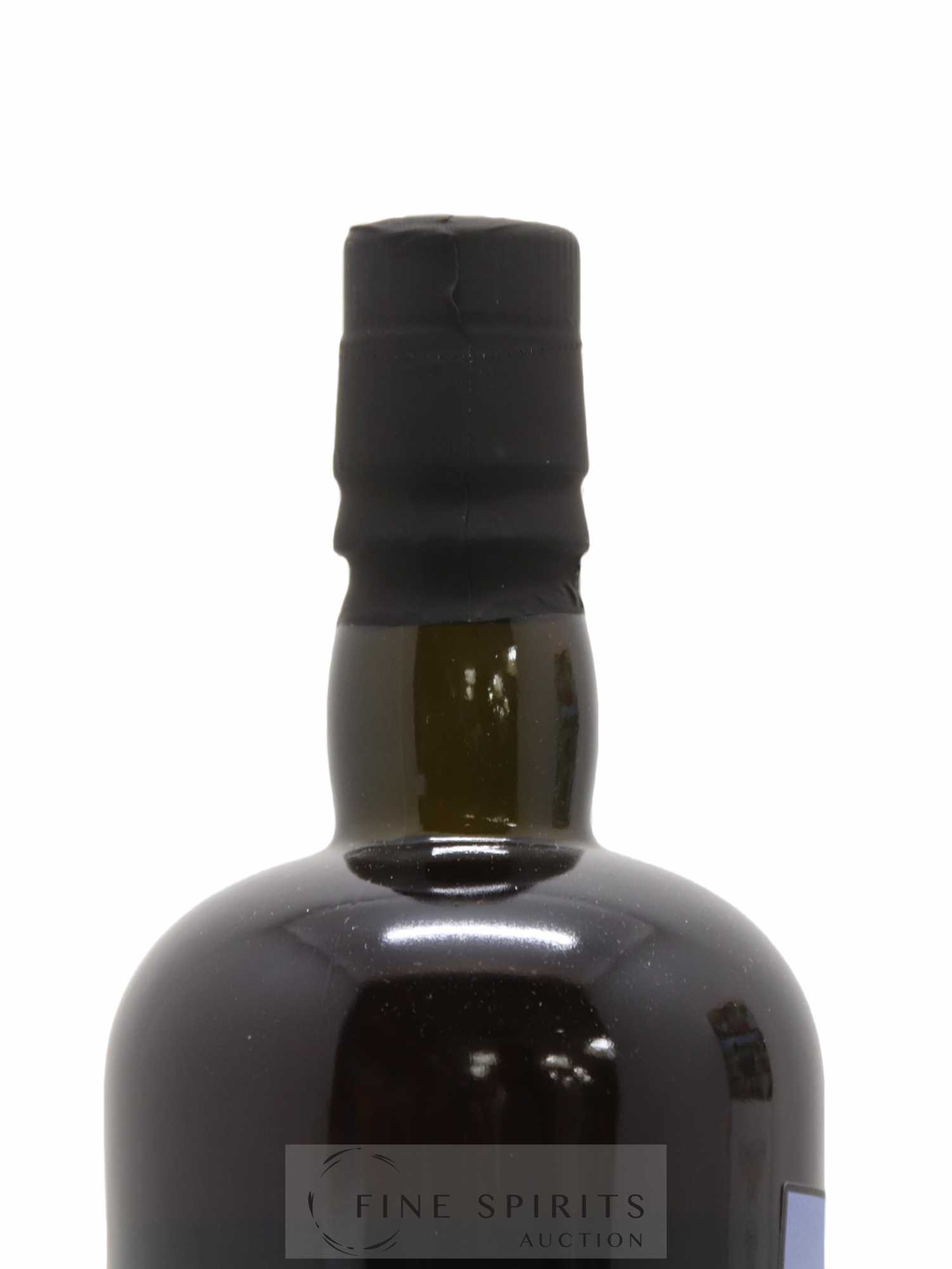 Velier Royal Navy Of. Tiger Shark - Single Bottle - First Release N°096 (sans prix de réserve) - Posten von 1 Flasche - 3