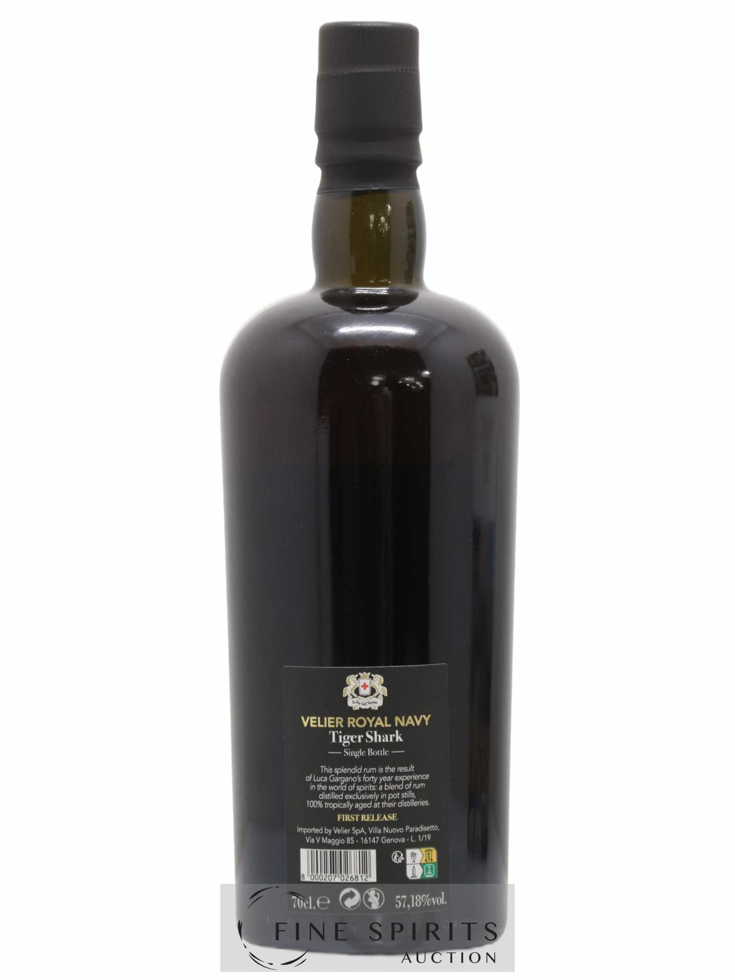 Velier Royal Navy Of. Tiger Shark - Single Bottle - First Release N°101 (sans prix de réserve) - Posten von 1 Flasche - 2