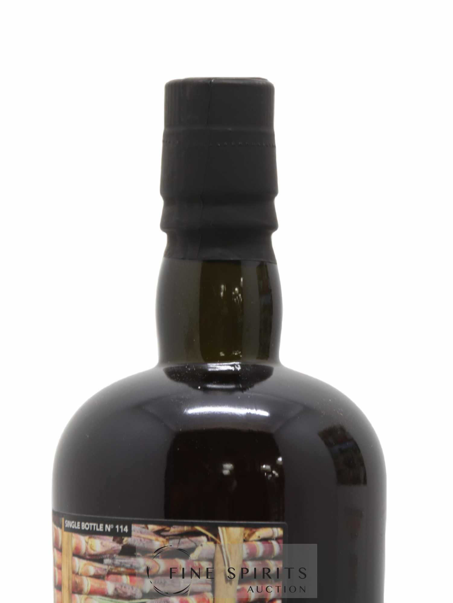 Velier Royal Navy Of. Tiger Shark - Single Bottle - First Release N°114 (sans prix de réserve) - Posten von 1 Flasche - 3