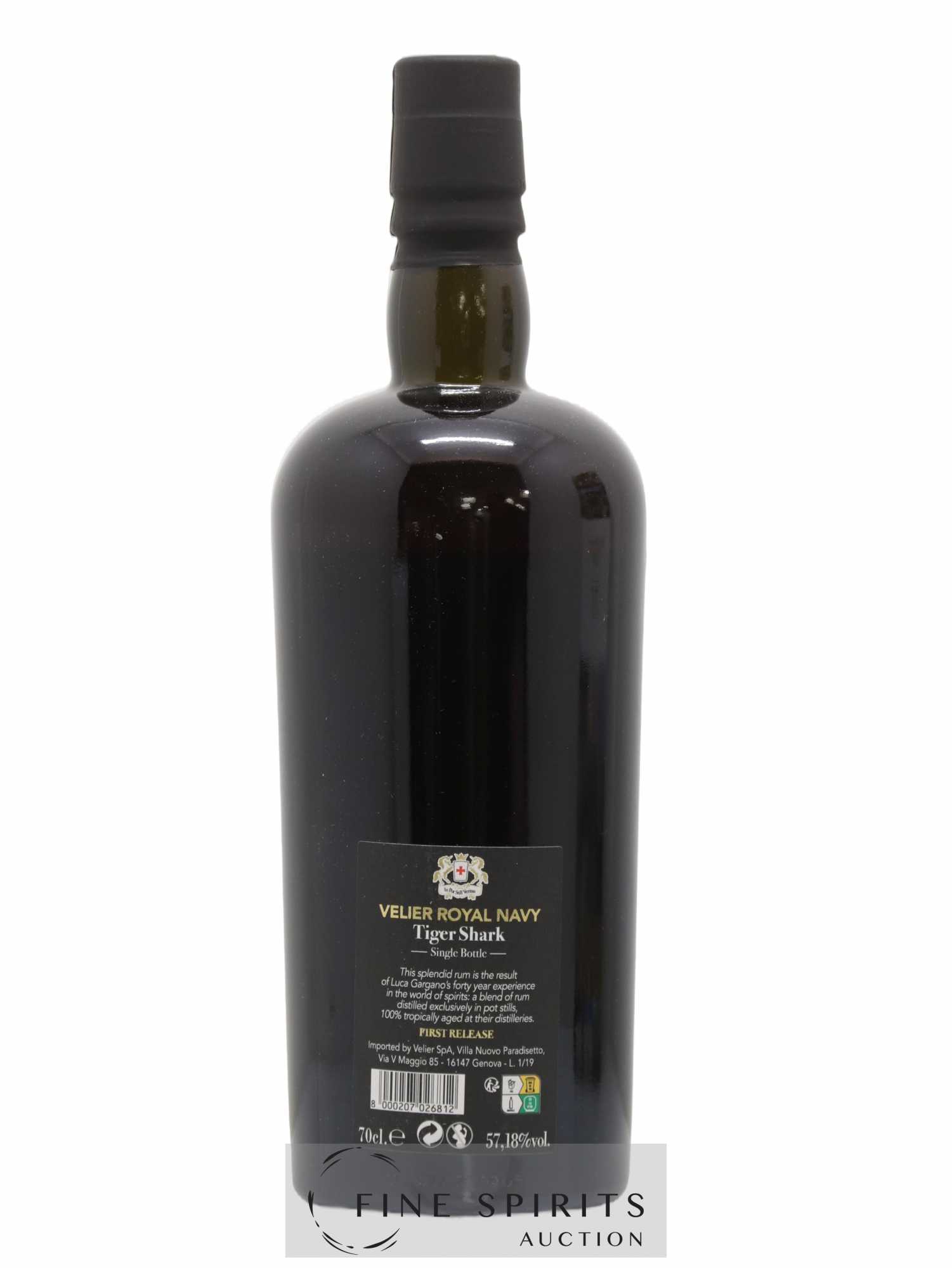 Velier Royal Navy Of. Tiger Shark - Single Bottle - First Release N°005 (sans prix de réserve) - Posten von 1 Flasche - 2