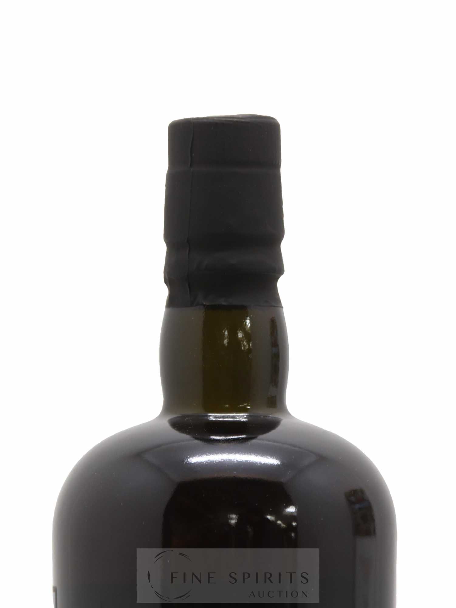Velier Royal Navy Of. Tiger Shark - Single Bottle - First Release N°120 (sans prix de réserve) - Posten von 1 Flasche - 3