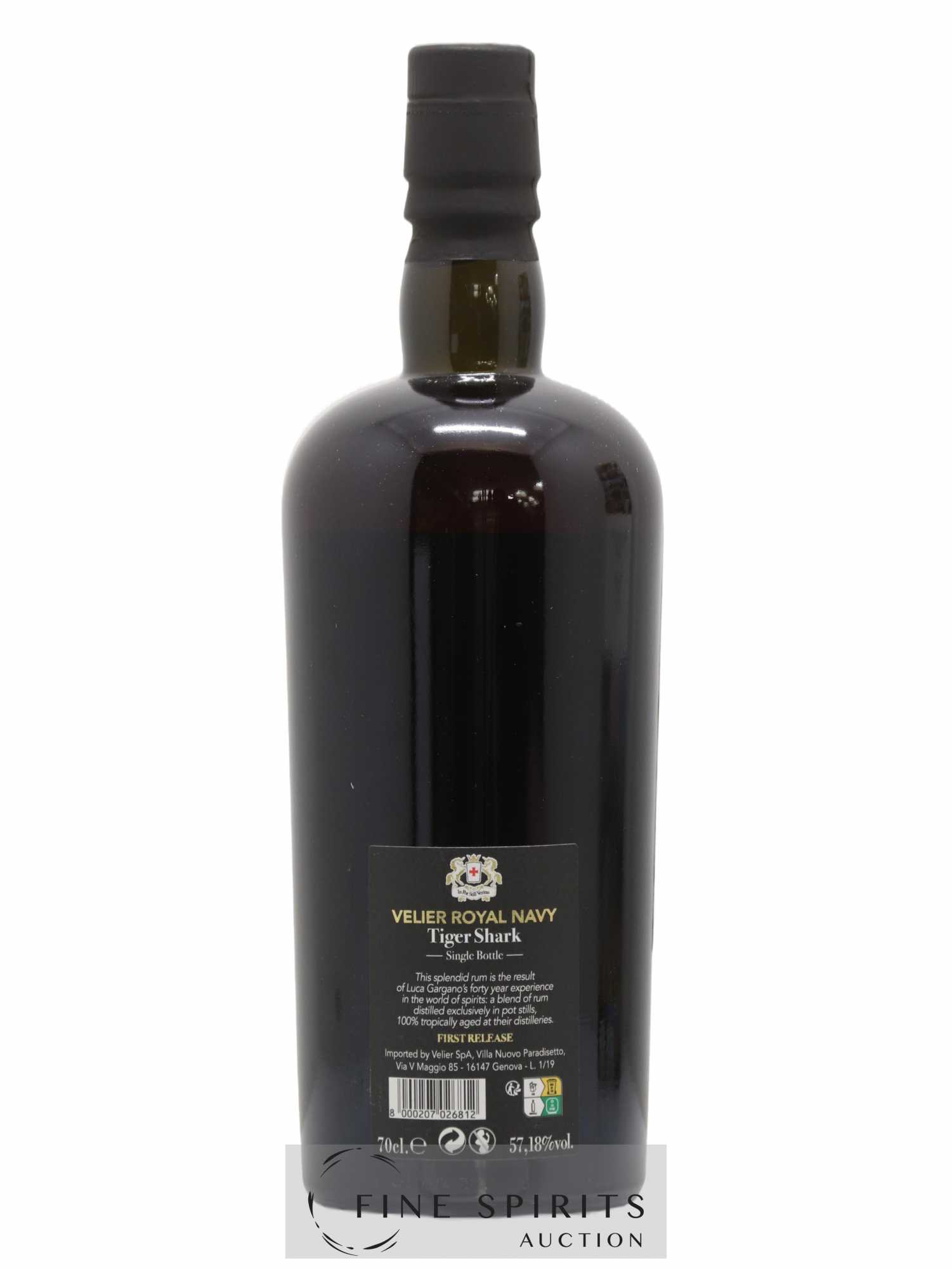 Velier Royal Navy Of. Tiger Shark - Single Bottle - First Release N°006 (sans prix de réserve) - Posten von 1 Flasche - 2