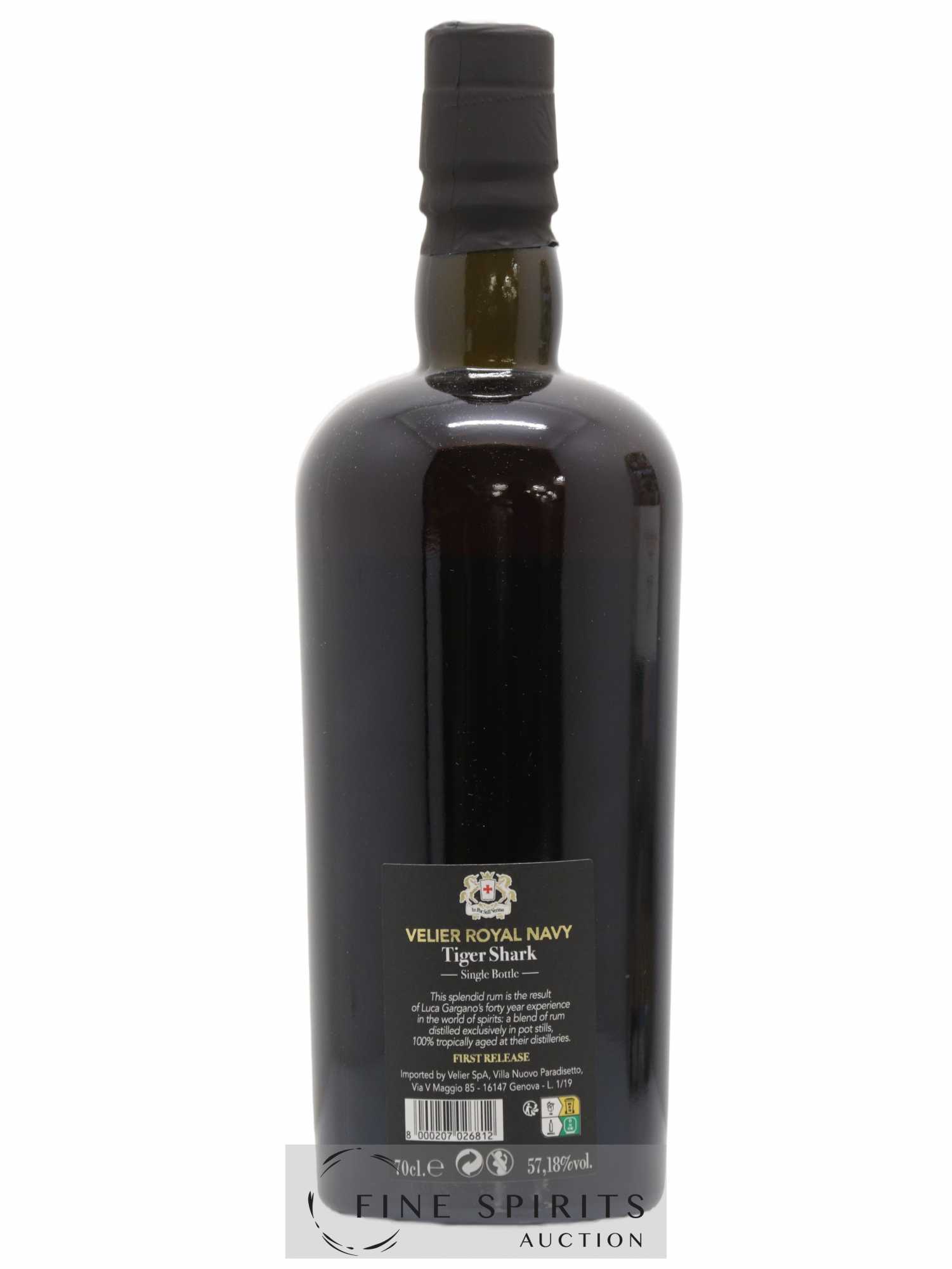 Velier Royal Navy Of. Tiger Shark - Single Bottle - First Release N°013 (sans prix de réserve) - Posten von 1 Flasche - 2