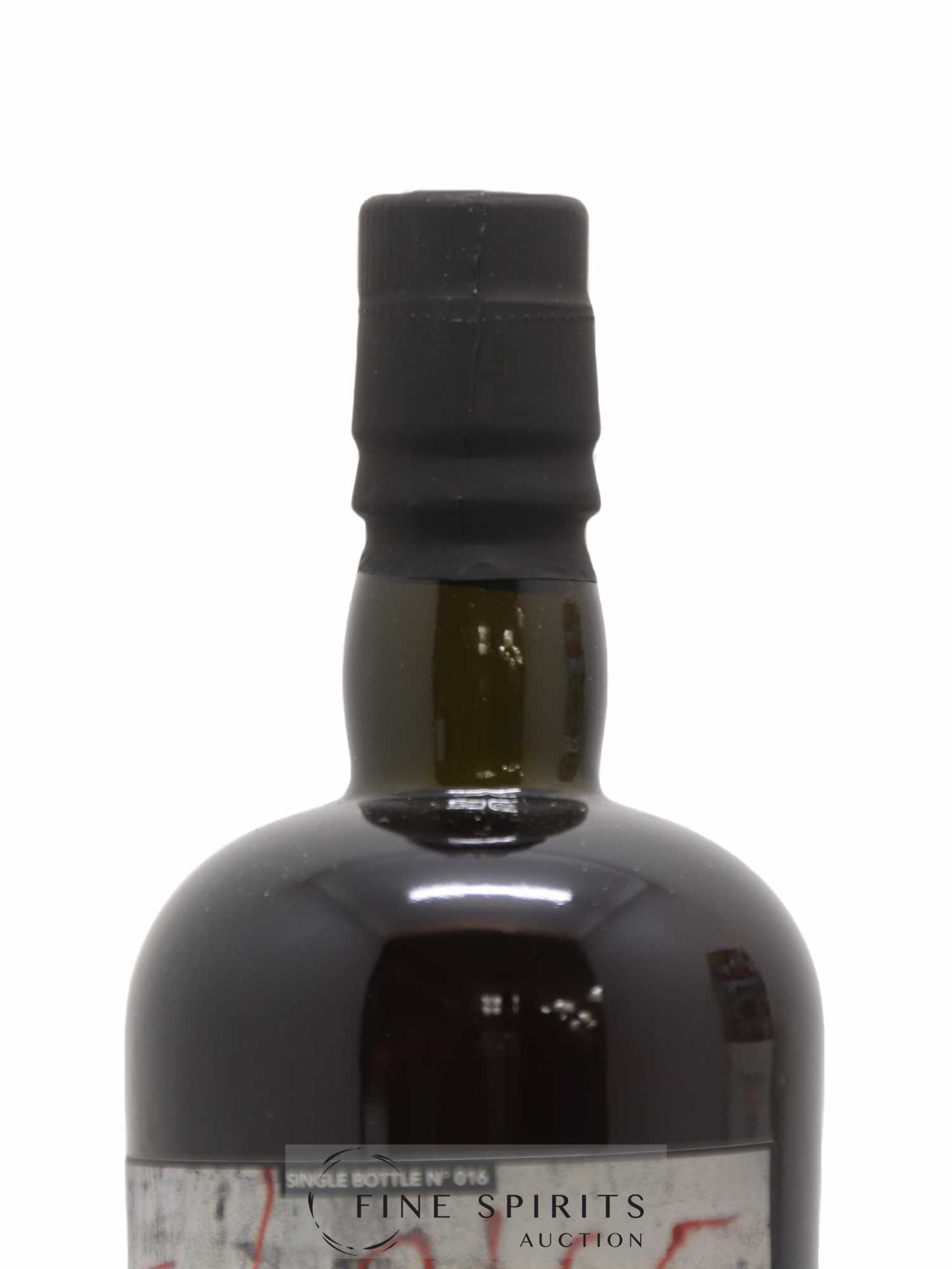 Velier Royal Navy Of. Tiger Shark - Single Bottle - First Release N°016 (sans prix de réserve) - Posten von 1 Flasche - 3