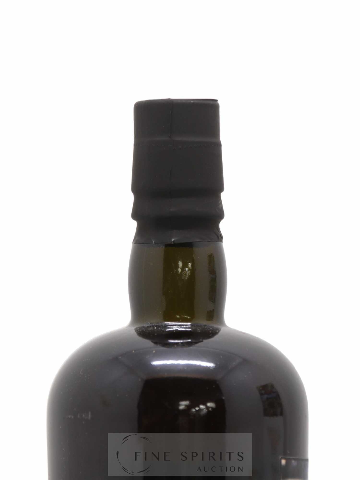 Velier Royal Navy Of. Tiger Shark - Single Bottle - First Release N°017 (sans prix de réserve) - Posten von 1 Flasche - 3