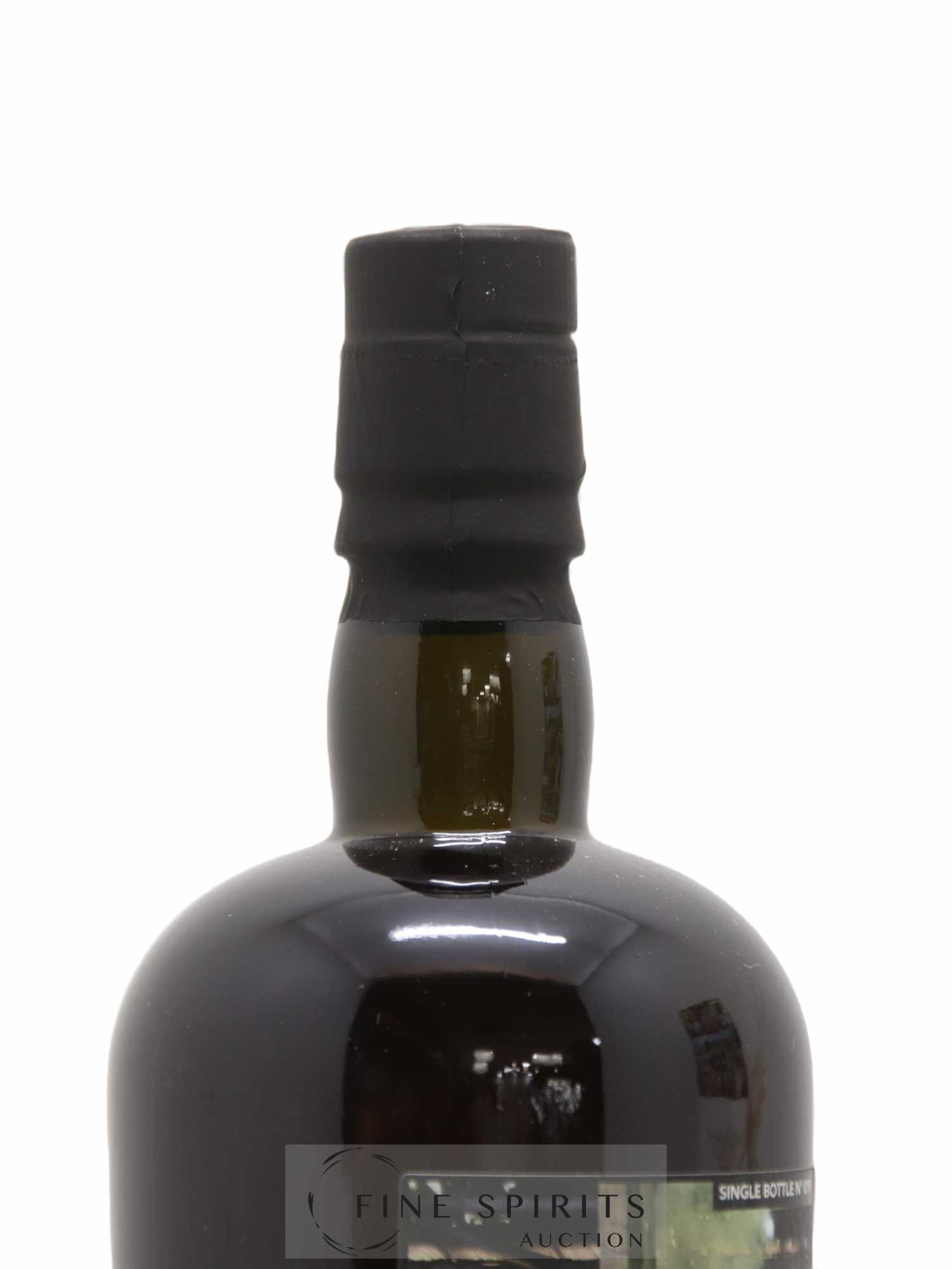 Velier Royal Navy Of. Tiger Shark - Single Bottle - First Release N°019 (sans prix de réserve) - Posten von 1 Flasche - 3