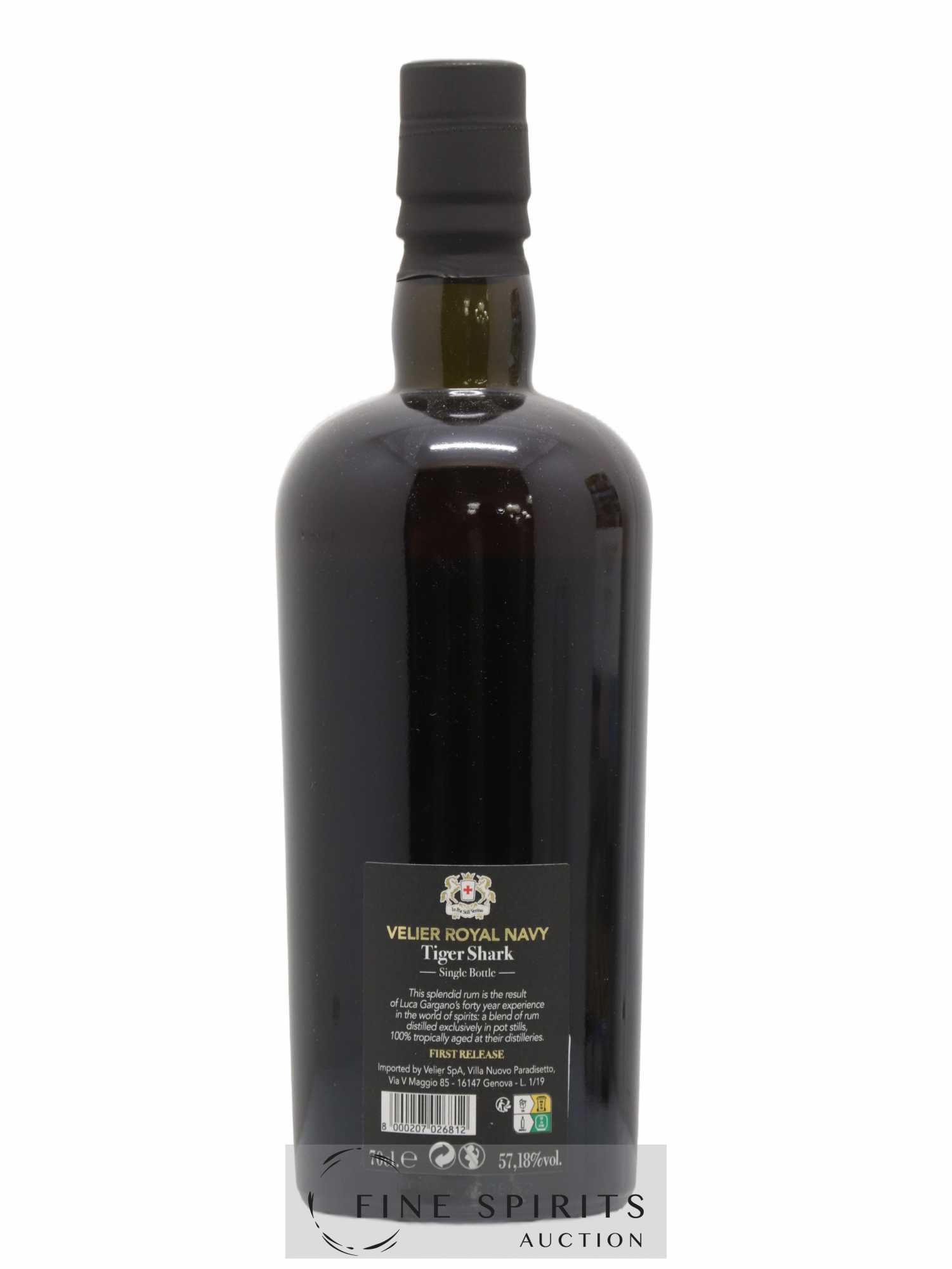 Velier Royal Navy Of. Tiger Shark - Single Bottle - First Release N°025 (sans prix de réserve) - Posten von 1 Flasche - 2