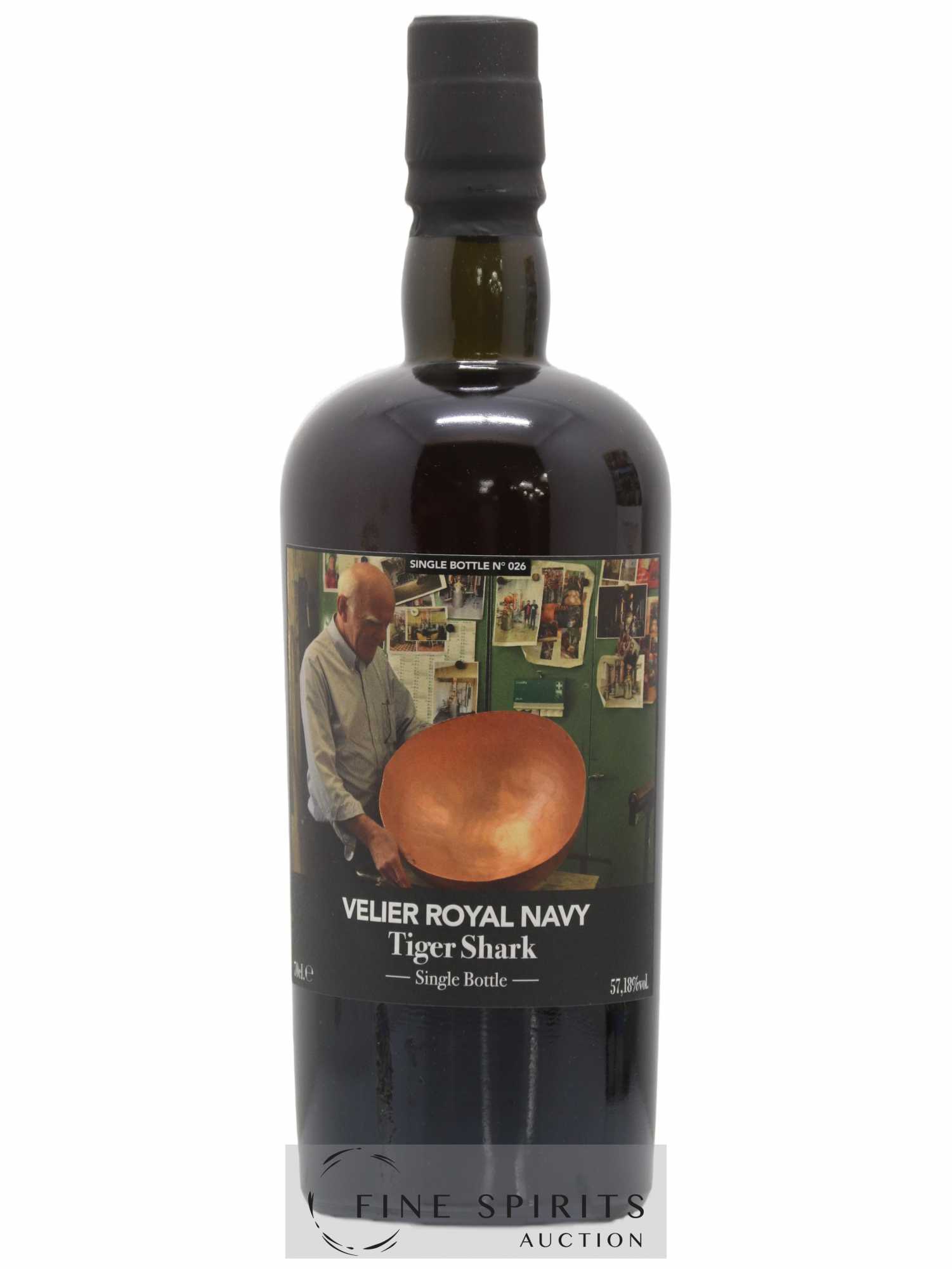 Velier Royal Navy Of. Tiger Shark - Single Bottle - First Release N°026 (sans prix de réserve) - Posten von 1 Flasche - 1