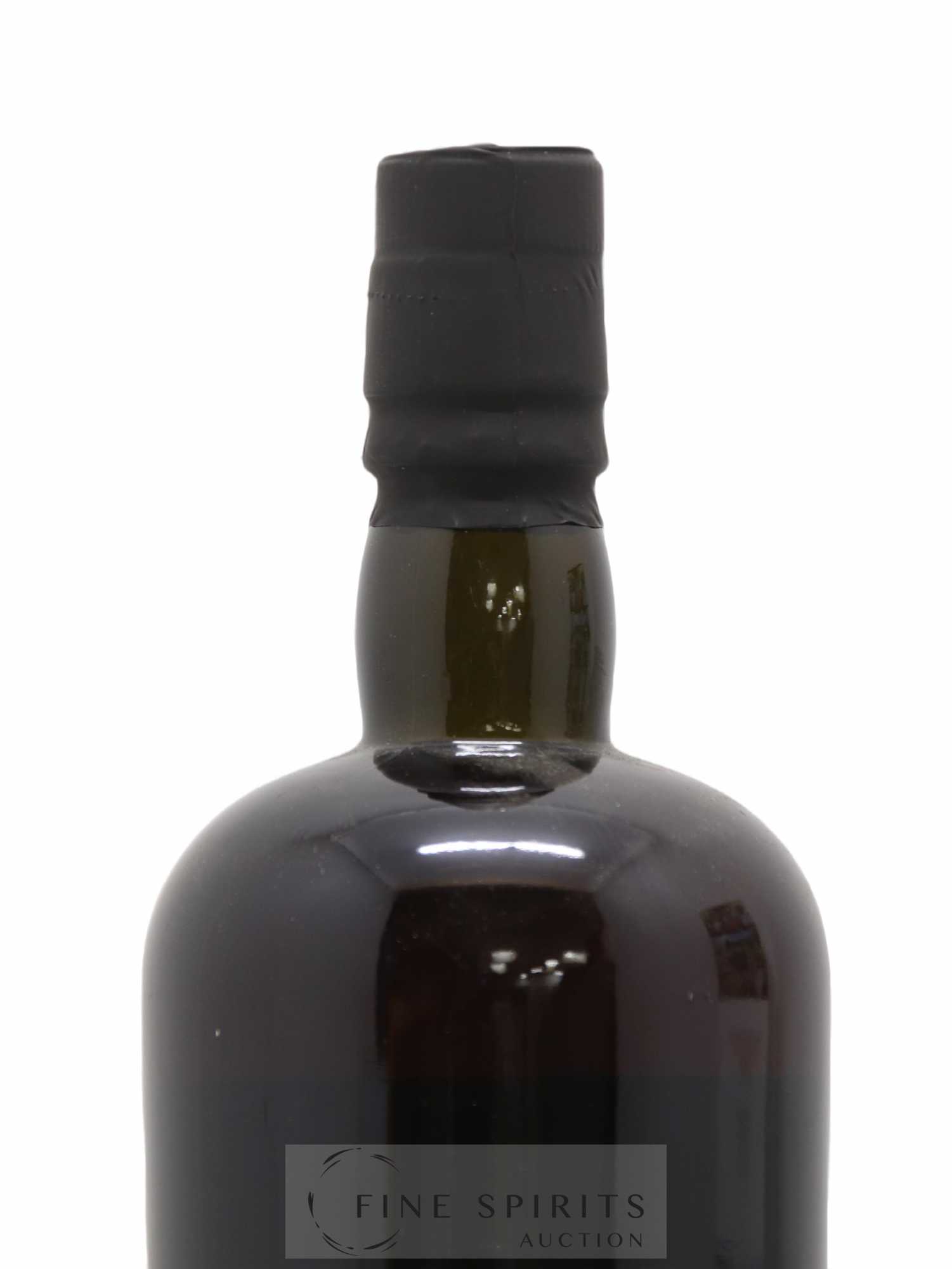 Velier Royal Navy Of. Tiger Shark - Single Bottle - First Release N°026 (sans prix de réserve) - Posten von 1 Flasche - 3