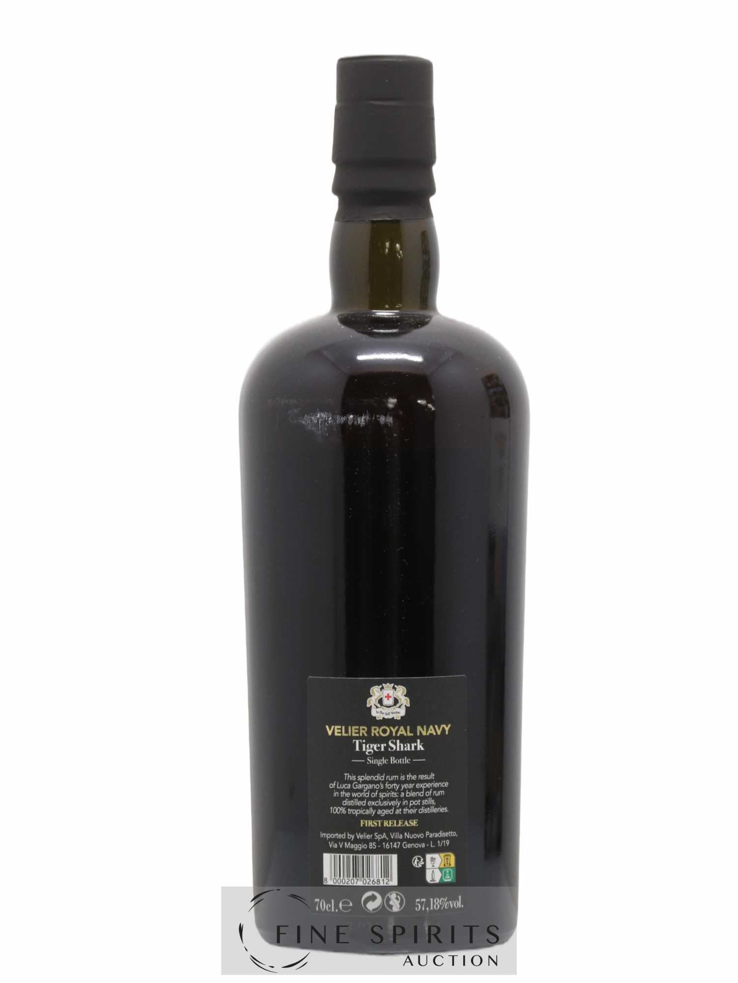 Velier Royal Navy Of. Tiger Shark - Single Bottle - First Release N°027 (sans prix de réserve) - Posten von 1 Flasche - 2